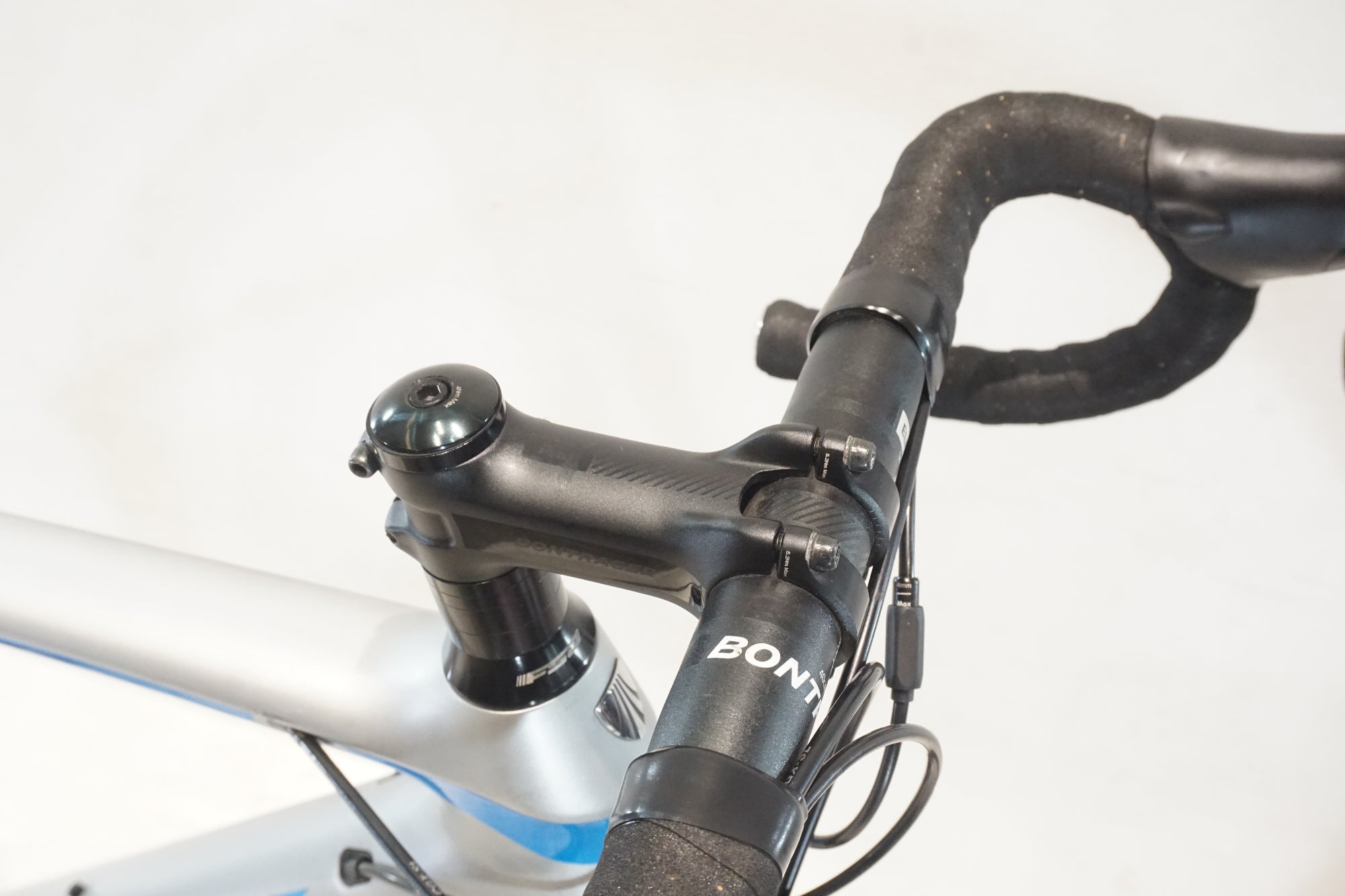 TREK 「トレック」 EMONDA SL5 2017年モデル ロードバイク / 横浜戸塚店