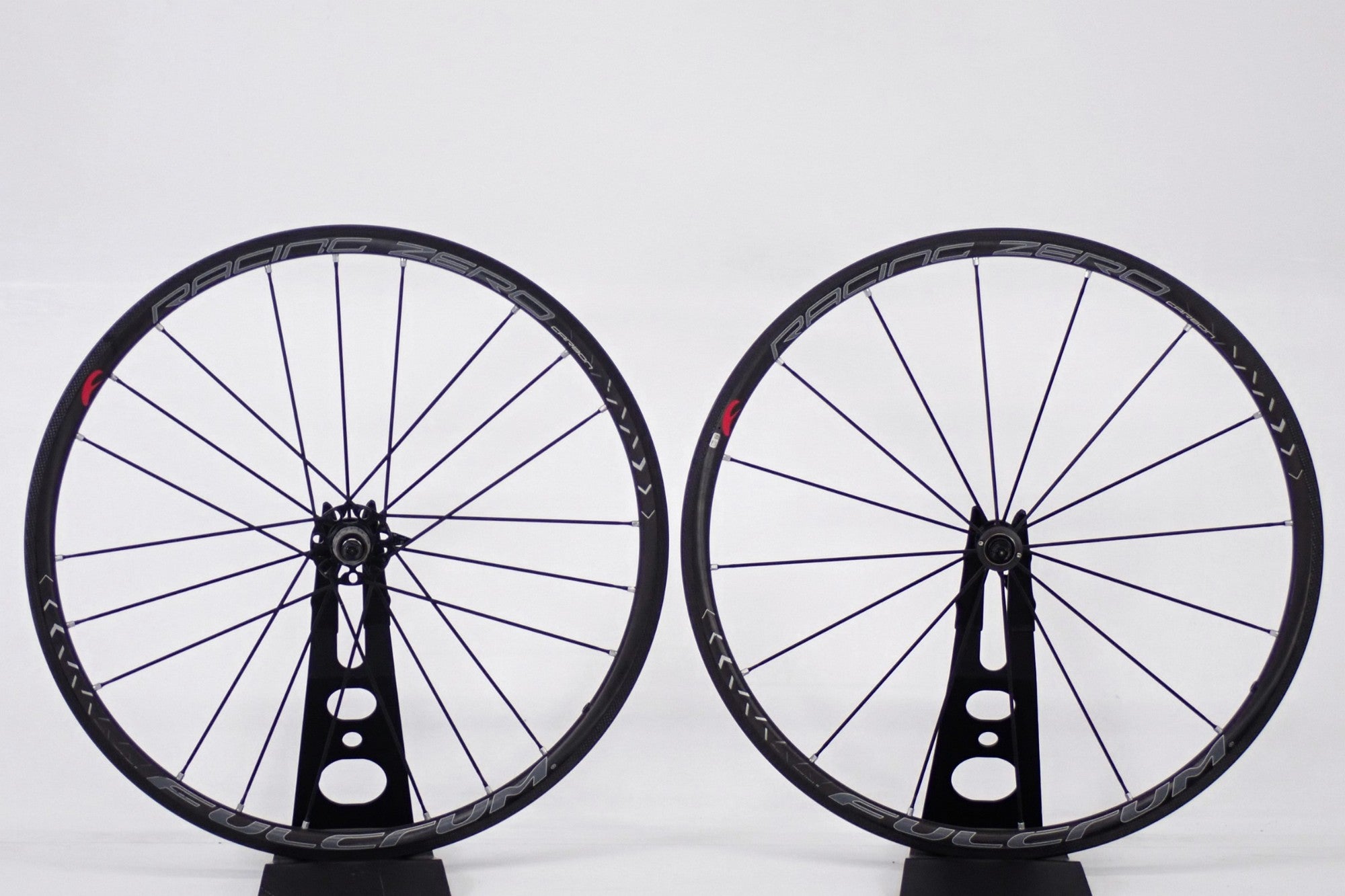 FULCRUM 「フルクラム」 RACING ZERO CARBON シマノ11速 FULCRUM 「フルクラム」 RACING ZERO CARBON シマノ11速