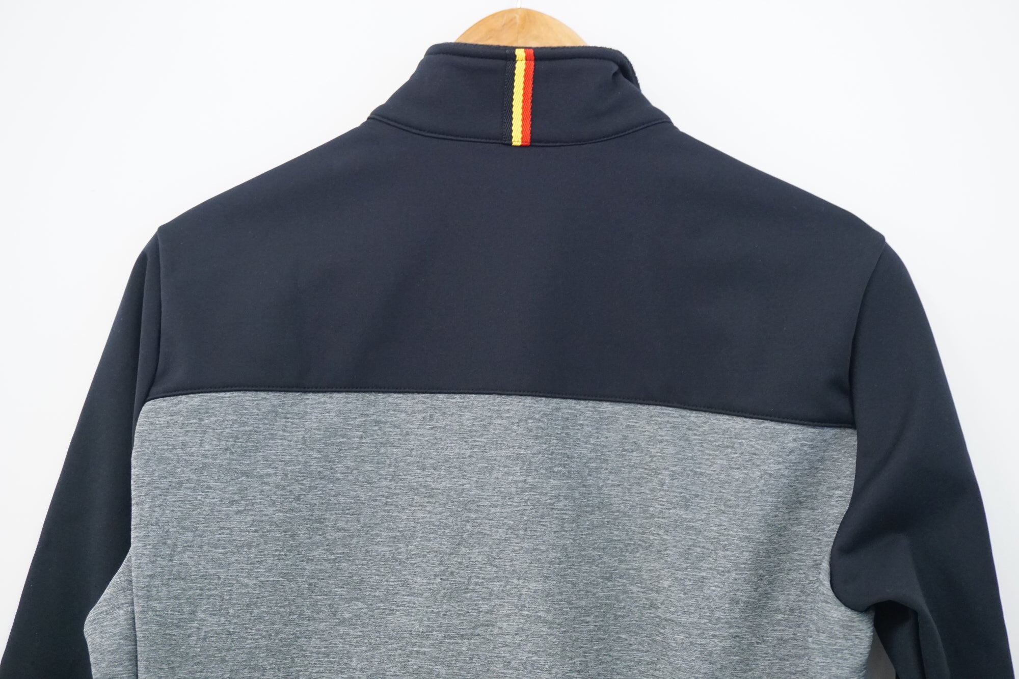 LION DE KAPELMUUR 「リオンドカペルミュール」 防風ジャケットV2 Mサイズ ジャケット / 浜松店