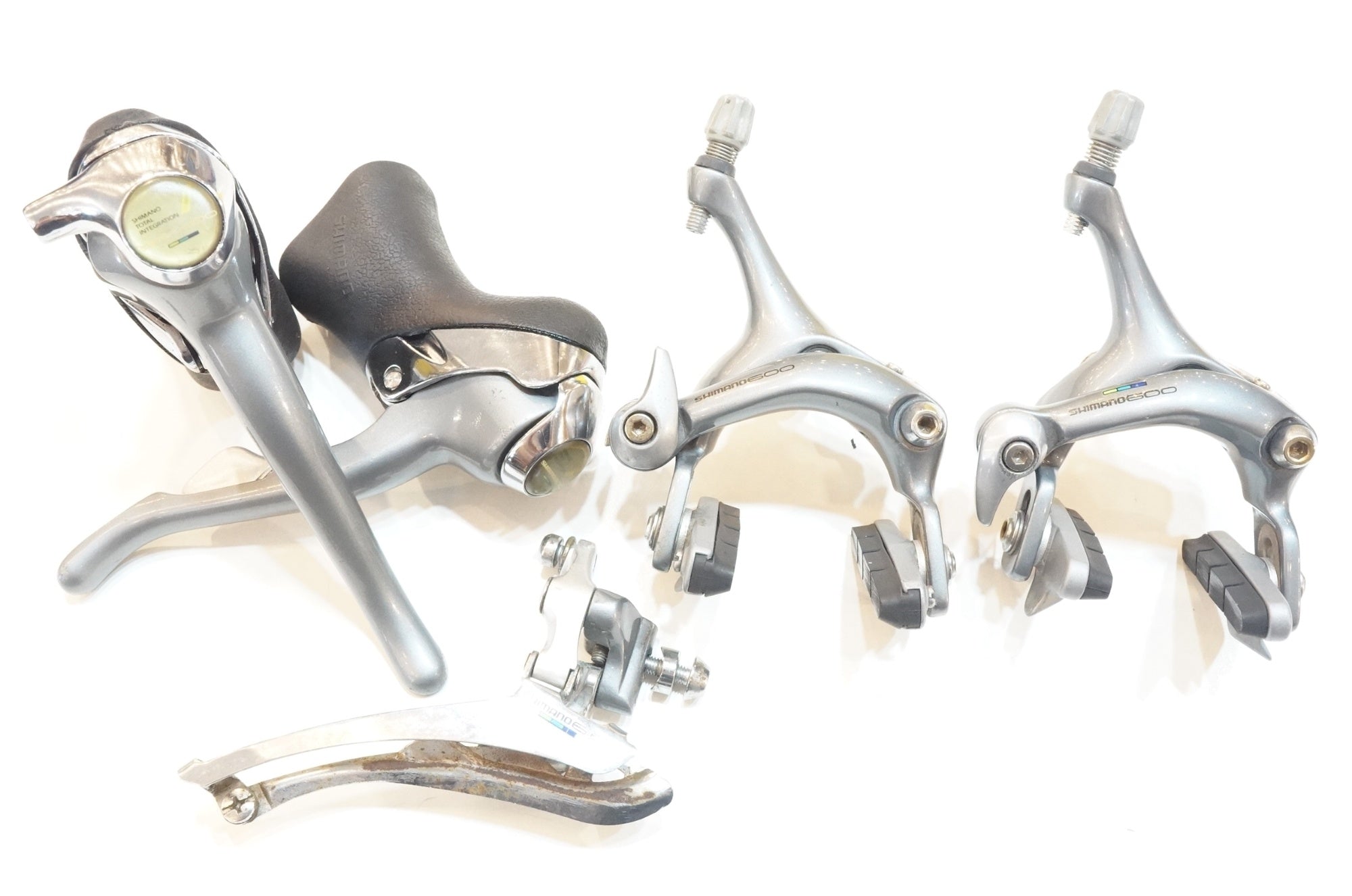 新品SHIMANO 600 リア、フロントディレイラー 6400 セット SHIMANO 「シマノ」 600 6400 コンポセット / 浦和ベース