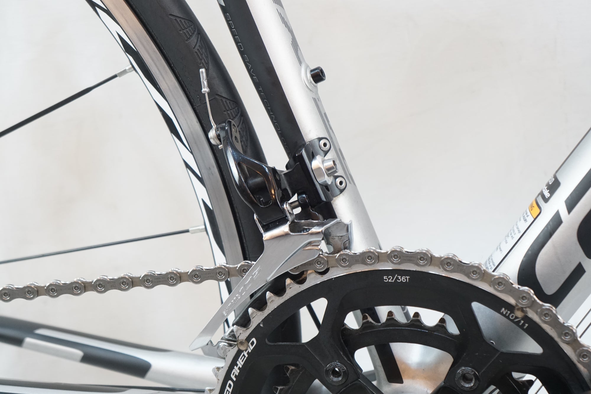 CANNONDALE 「キャノンデール」 SUPERSIX EVO 105 2016年モデル ロードバイク / バイチャリ浦和ベース