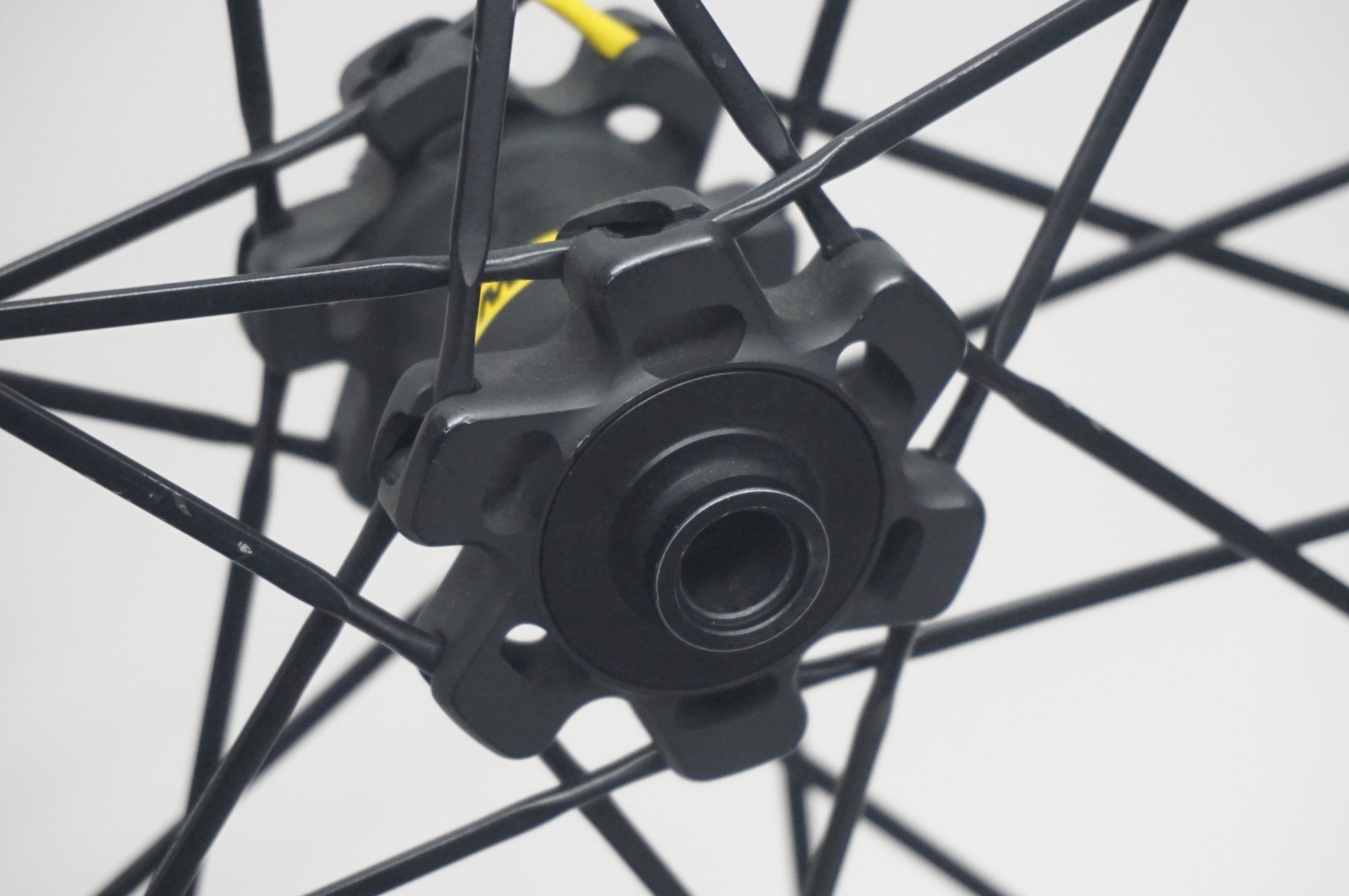 MAVIC 「マヴィック」 KSYRIUM PRO UST DISC シマノ11速 ホイールセット / 福岡店