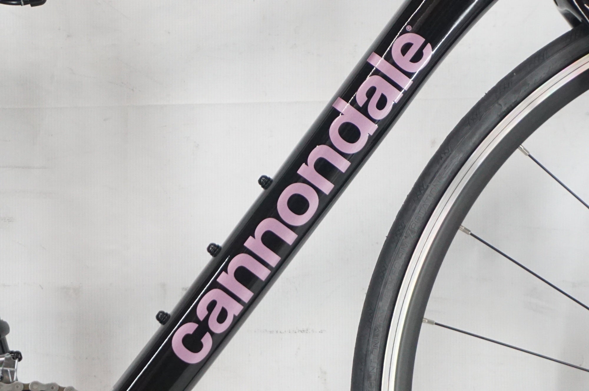 CANNONDALE 「キャノンデール」 CAAD OPTIMO3 2025年モデル ロードバイク / 阪急塚口店
