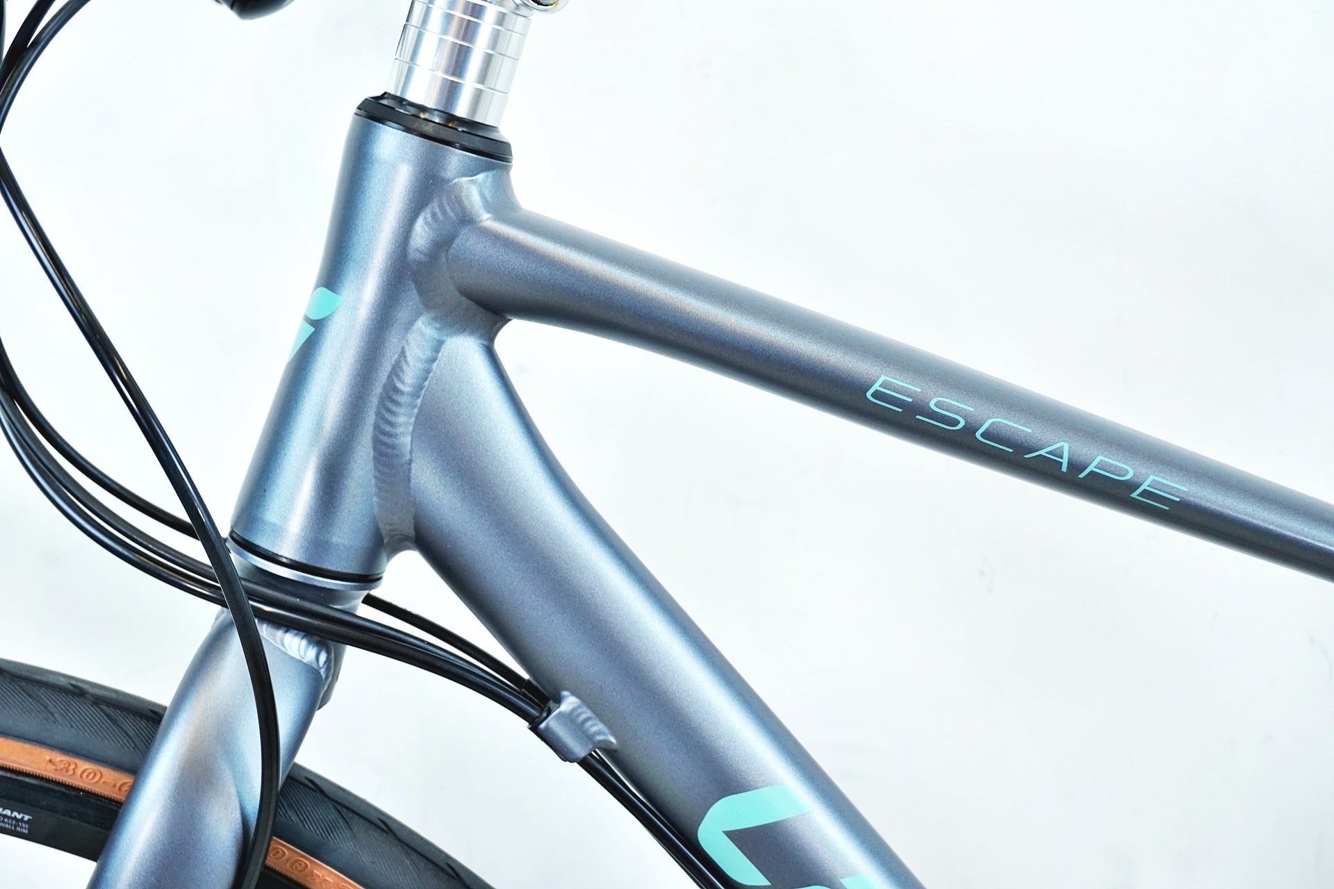 GIANT 「ジャイアント」 ESCAPE R W DISC 2022年モデル クロスバイク / 有明ガーデン店