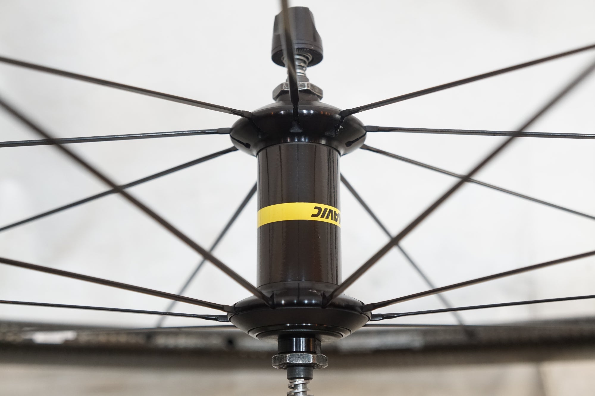 MAVIC 「マビック」 COSMIC PRO CARBON UST 622×19C シマノ11速 ホイールセット / バイチャリ浦和ベース