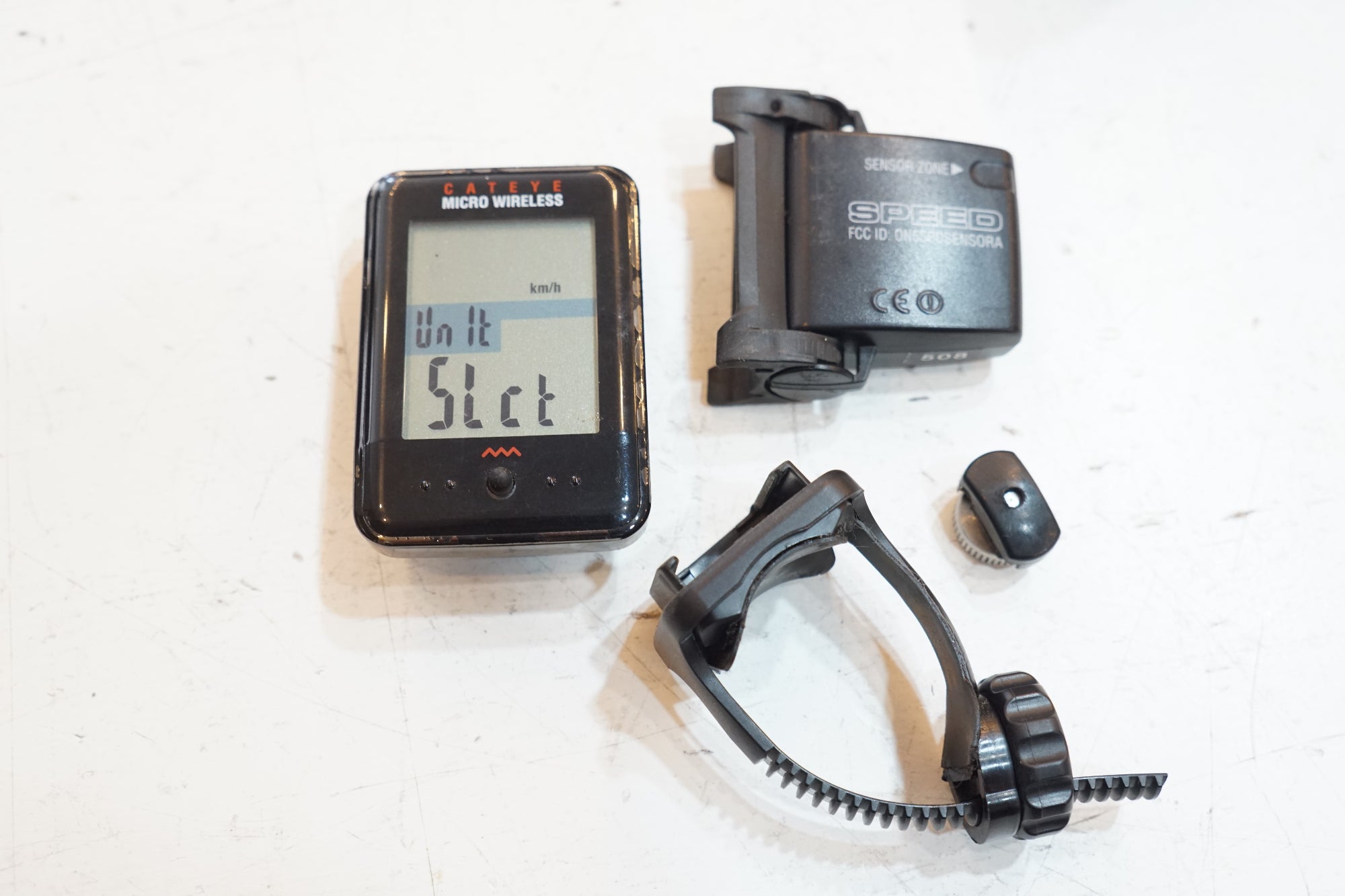 Cateye サイクルコンピューター本体 CATEYE 「キャットアイ」 MICRO WIRELESS サイクル