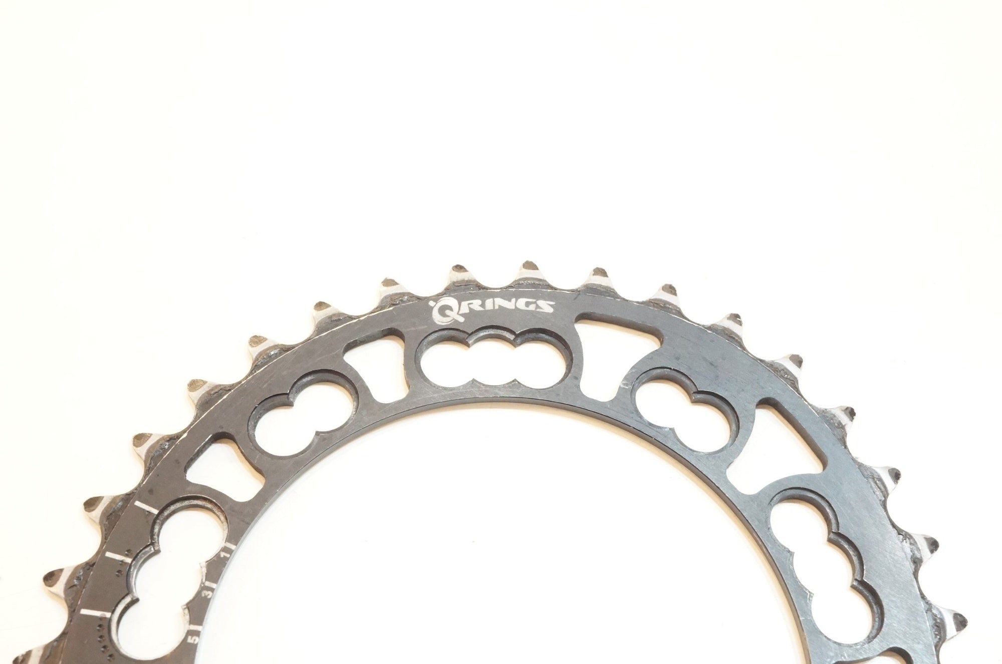 ROTOR 「ローター」 Q-RINGS 52-36T チェーンリング / 浦和ベース