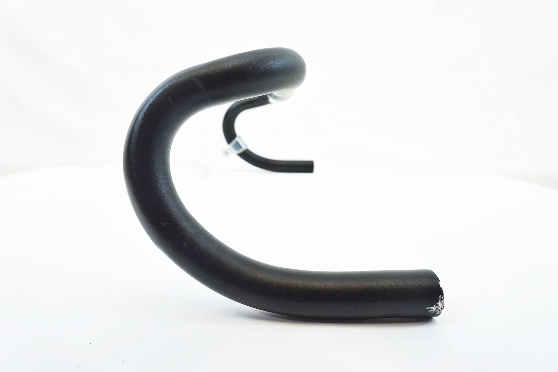 TIOGA 「タイオガ」 TASKFORCE GRAVEL Φ31.8 420mm ハンドル / 有明ガーデン店