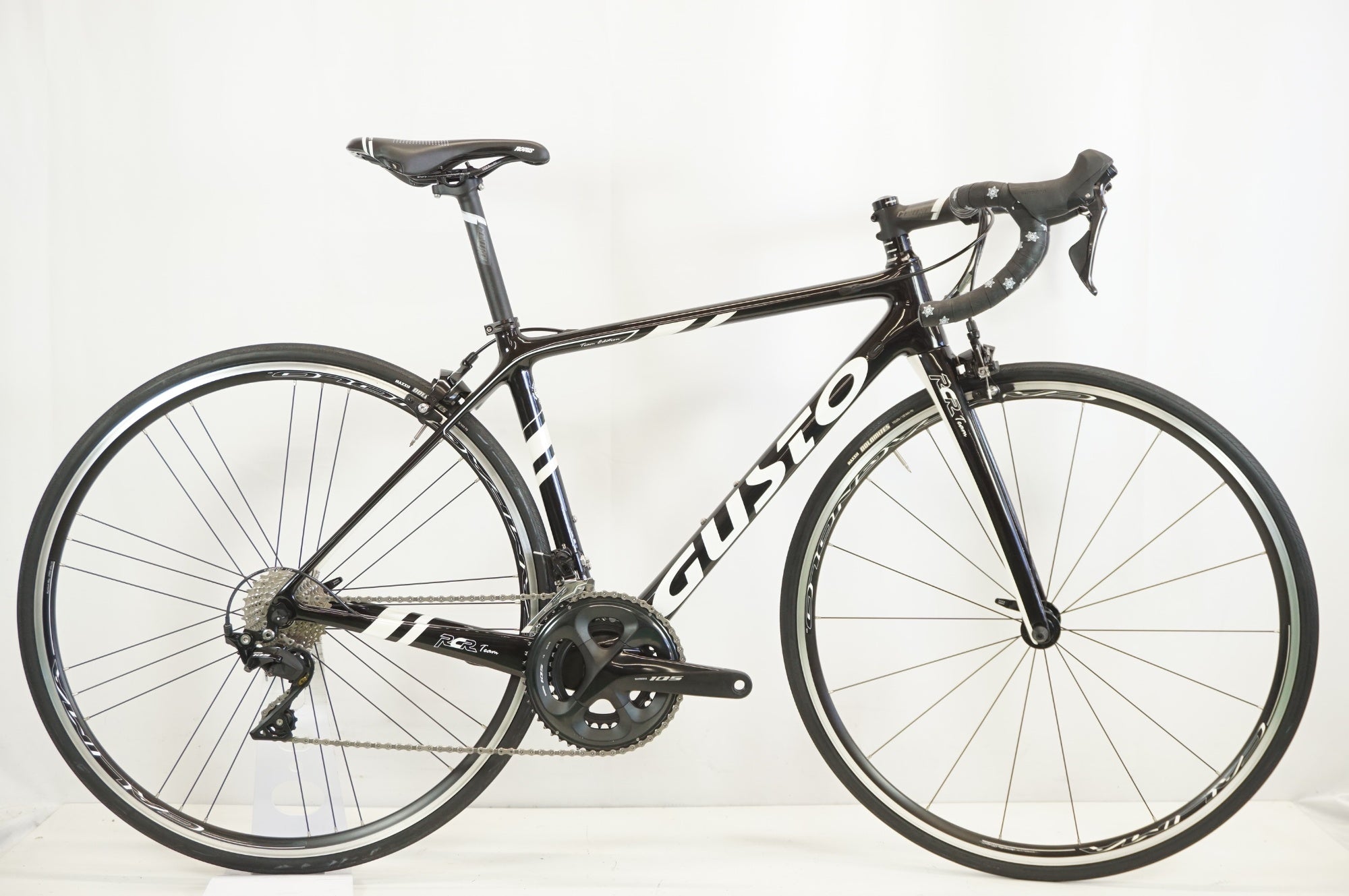 自転車本体 Gusto RCR Team Edition GUSTO 「グスト」 RCR TEAM EDITION 2019年モデル ロードバイク