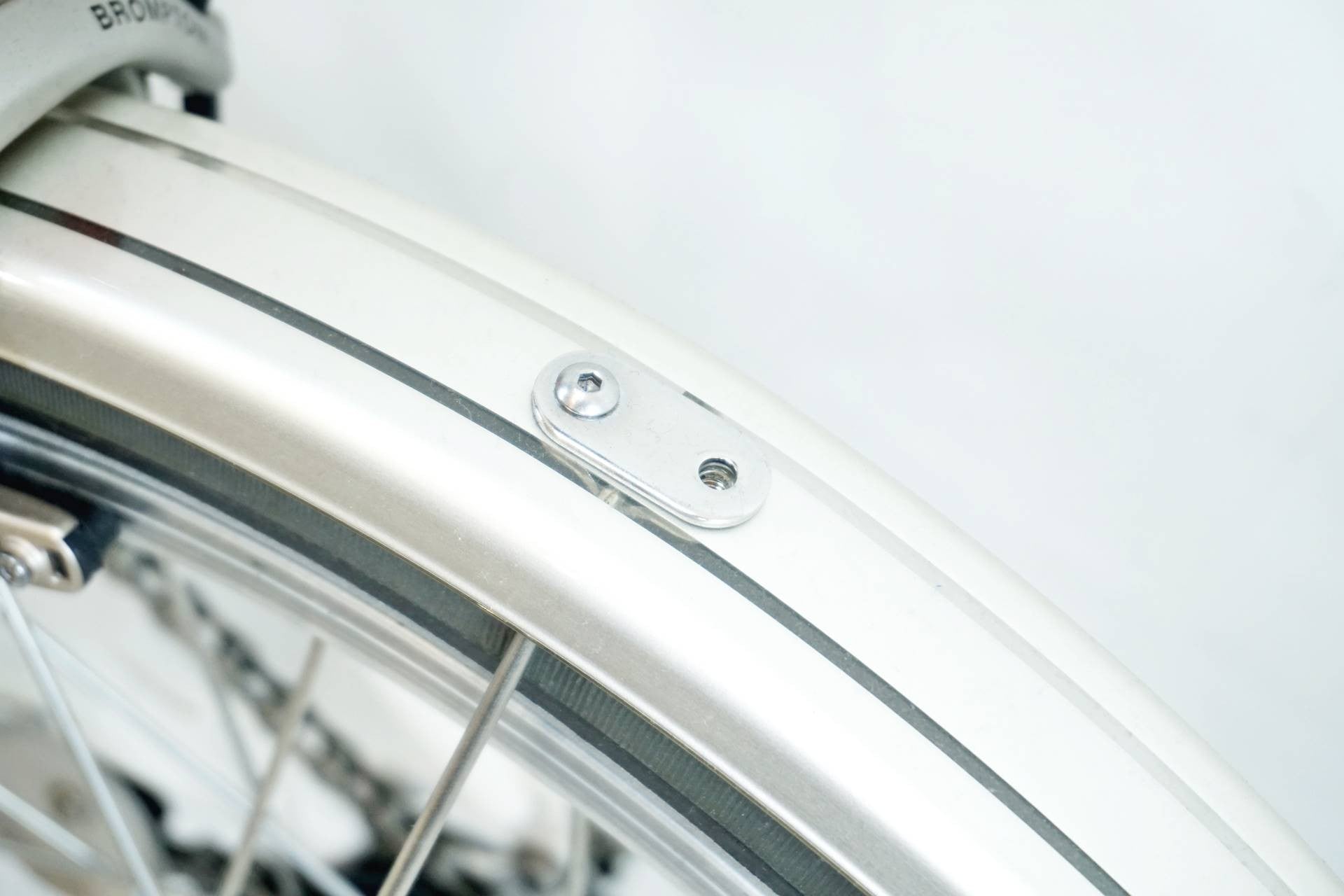 BROMPTON 「ブロンプトン」 M3L Royal Wedding MODEL 2011年頃 16インチ 折り畳み自転車 / バイチャリ浦和ベース