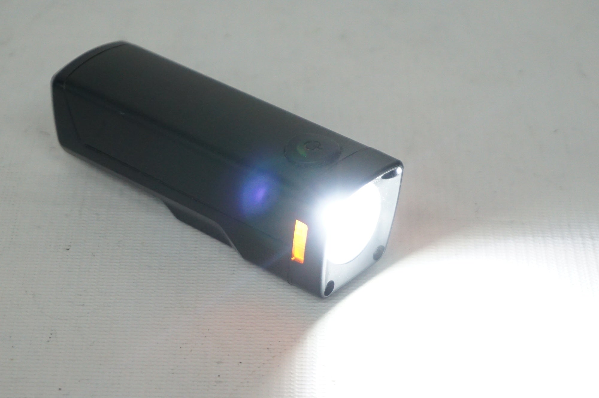 TREK 「トレック」 ION PRO RT フロントライト / 阪急塚口店