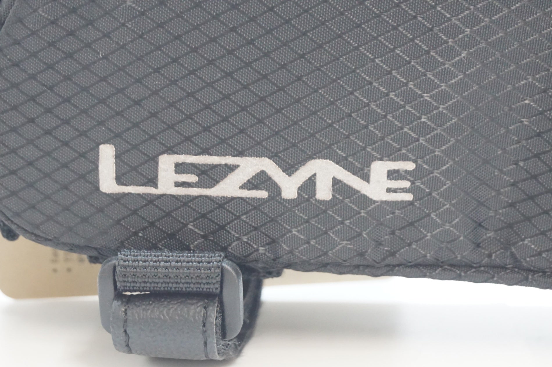 LEZYNE 「レザイン」 AERO ENERGY CADDY トップチューブバッグ」 / 福岡店