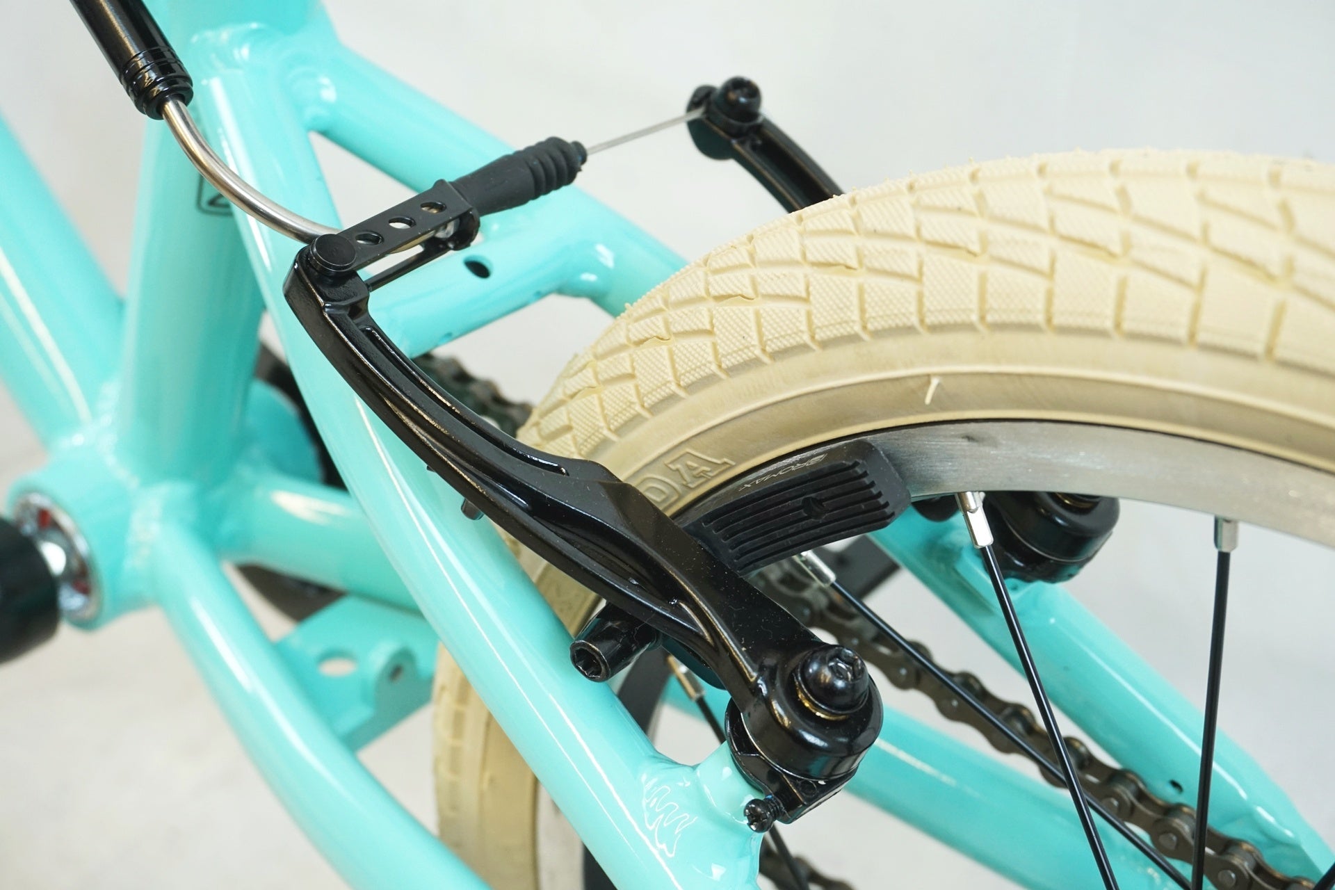 BIANCHI 「ビアンキ」 PIRATA 16 2019年モデル キッズバイク / 有明ガーデン店
