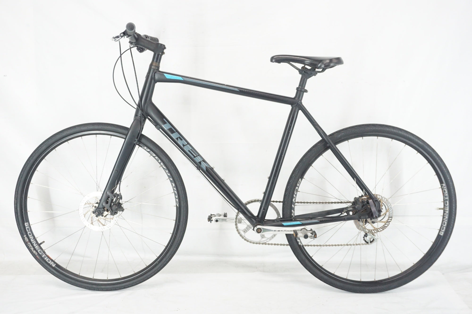 TREK 「トレック」 FX2 DISC 2018年モデル クロスバイク / 阪急塚口店