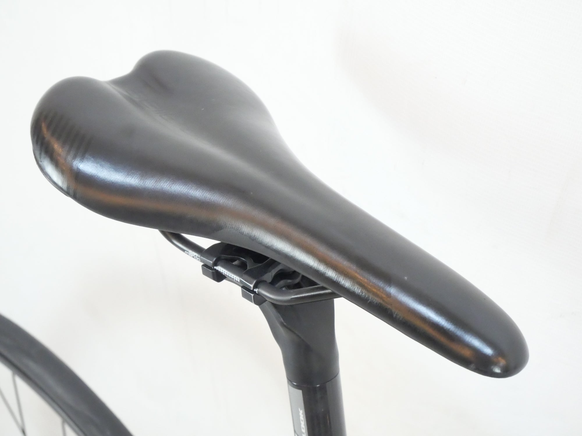 LOOK 「ルック」 785 HUEZ DISC 105 2020年モデル ロードバイク / バイチャリ浦和ベース