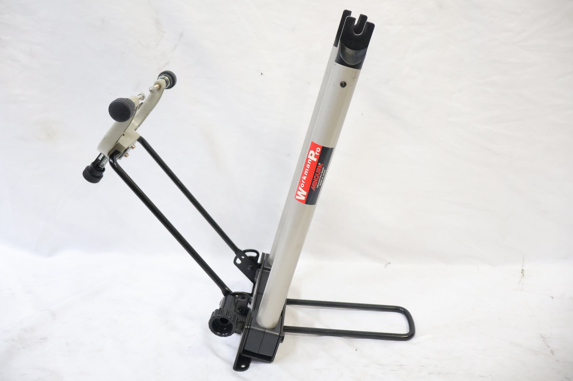 MINOURA 「ミノウラ」 WORKMAN PRO 振れ取り台 / 高知店