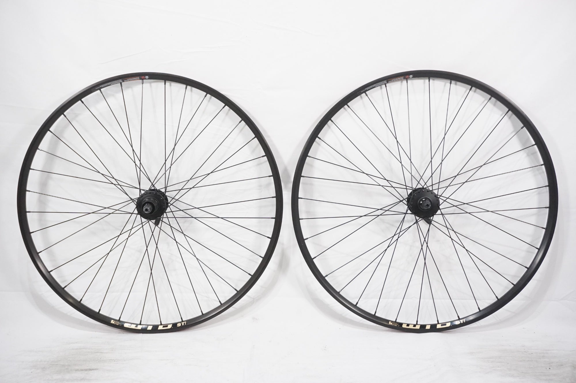WTB 「ダブリュティービー」 STi19 シマノ11速 ホイールセット / AKIBA