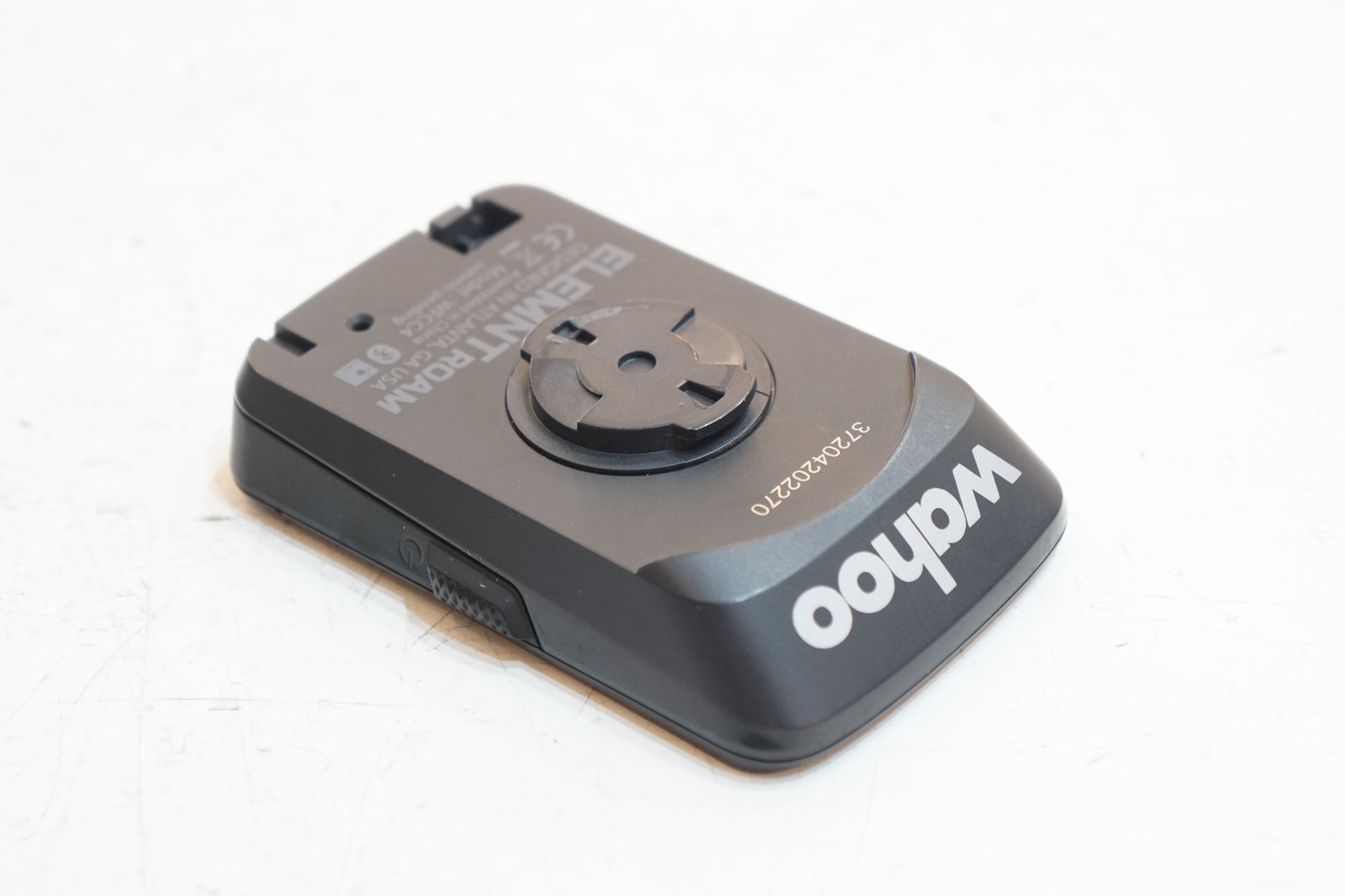 WAHOO 「ワフー」 ELEMNT ROAM サイクルコンピューター / バイチャリ浦和ベース