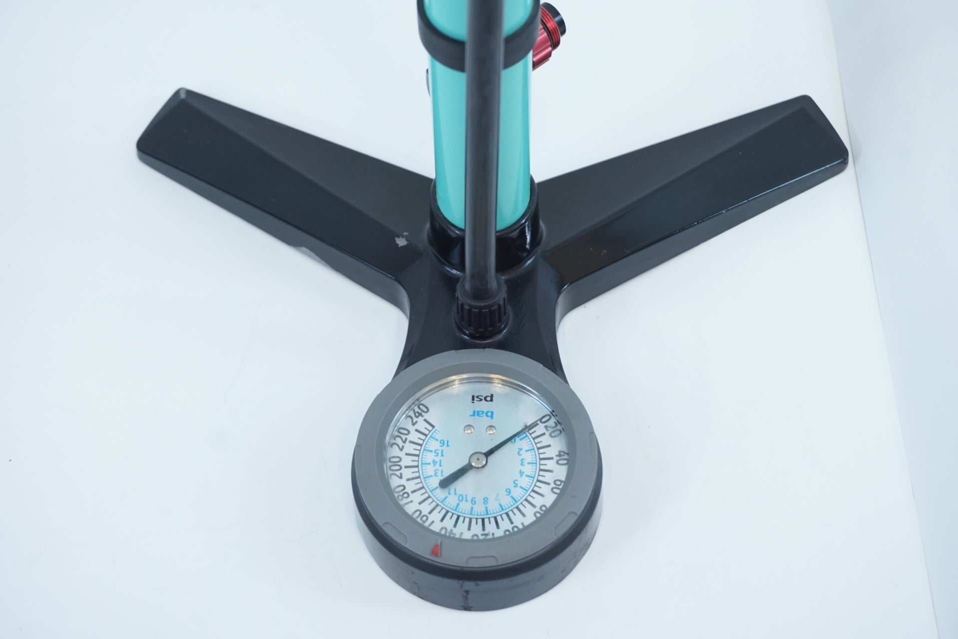 BIANCHI 「ビアンキ」 フロアポンプ / 有明ガーデン店