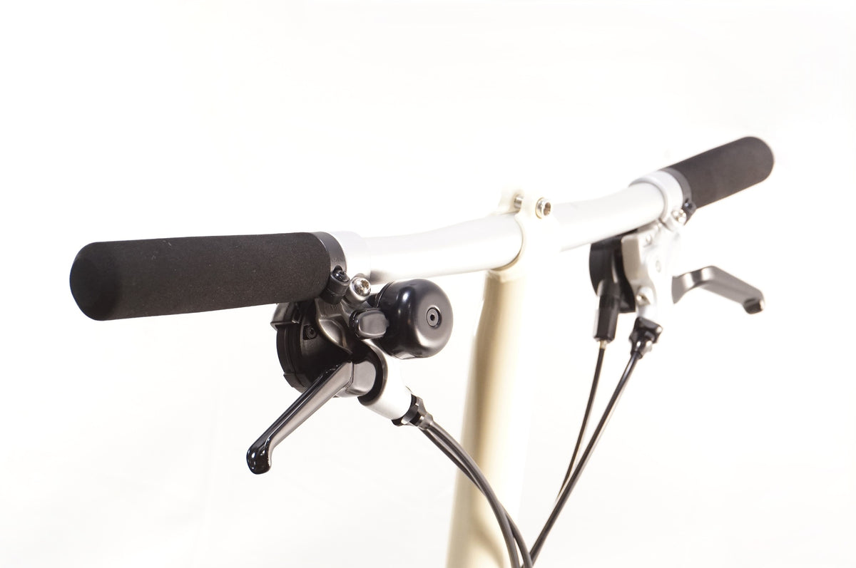 BROMPTON 「ブロンプトン」 CLASSIC EDITTION 2024年モデル 16インチ 折りたたみ自転車 / 中目黒店