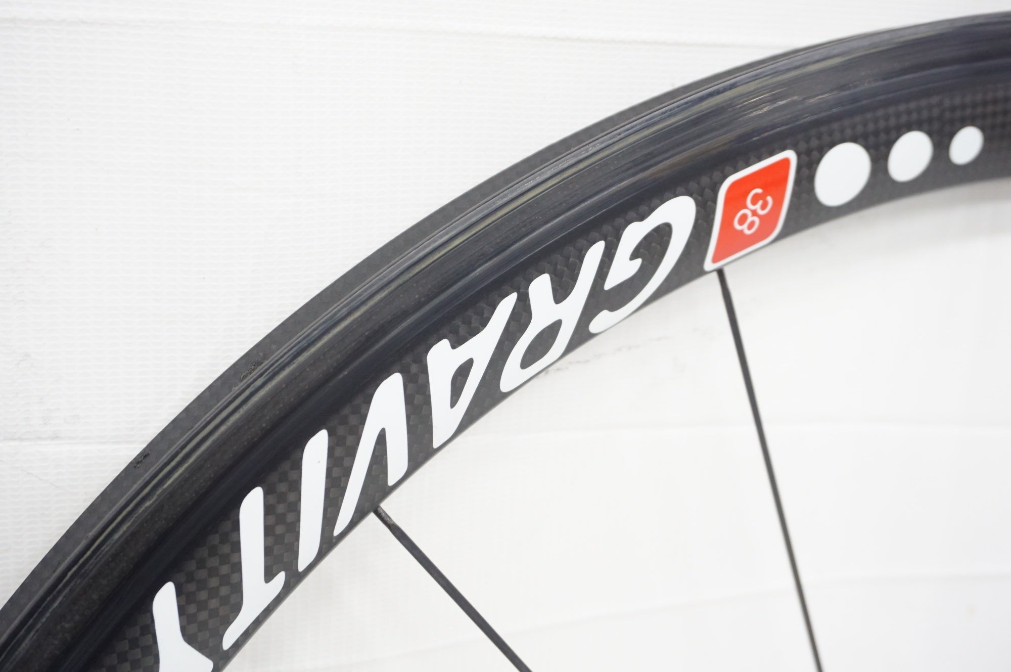 AX LIGHTNESS 「エーエックスライトネス」 GRAVITY-ZERO 38 TU シマノ10速 ホイールセット / 阪急塚口店