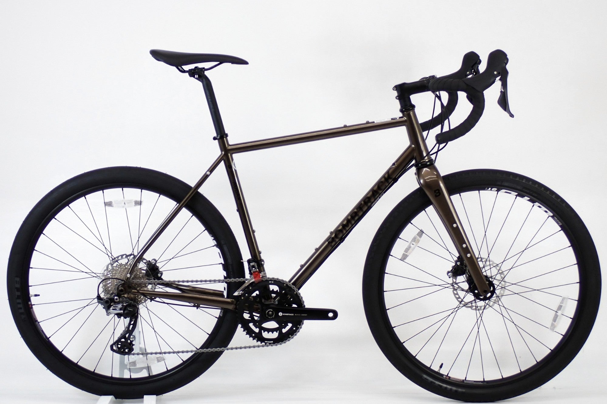 BOMBTRACK 「ボムトラック」 AUDAX 2024年モデル ロードバイク / 伊勢崎店