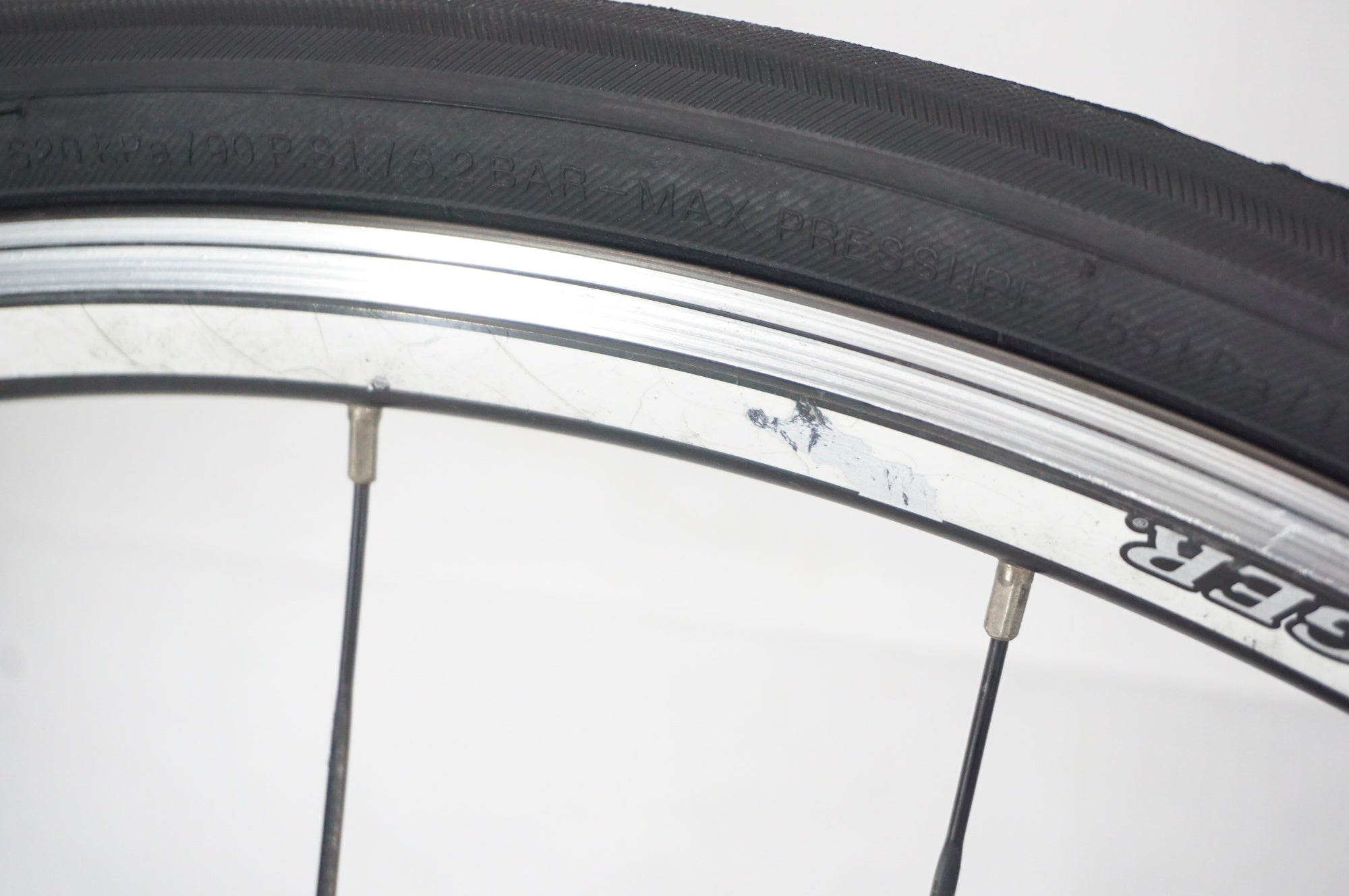 TREK 「トレック」 LEXA SL 2014年モデル ロードバイク / 阪急塚口店