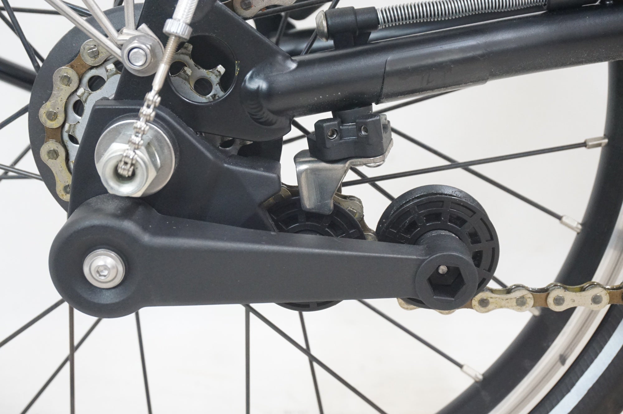 BROMPTON 「ブロンプトン」 C LINE EXPLORE MID FLAME LACQUER 2023年モデル 16インチ 折り畳み自転車 / 福岡店