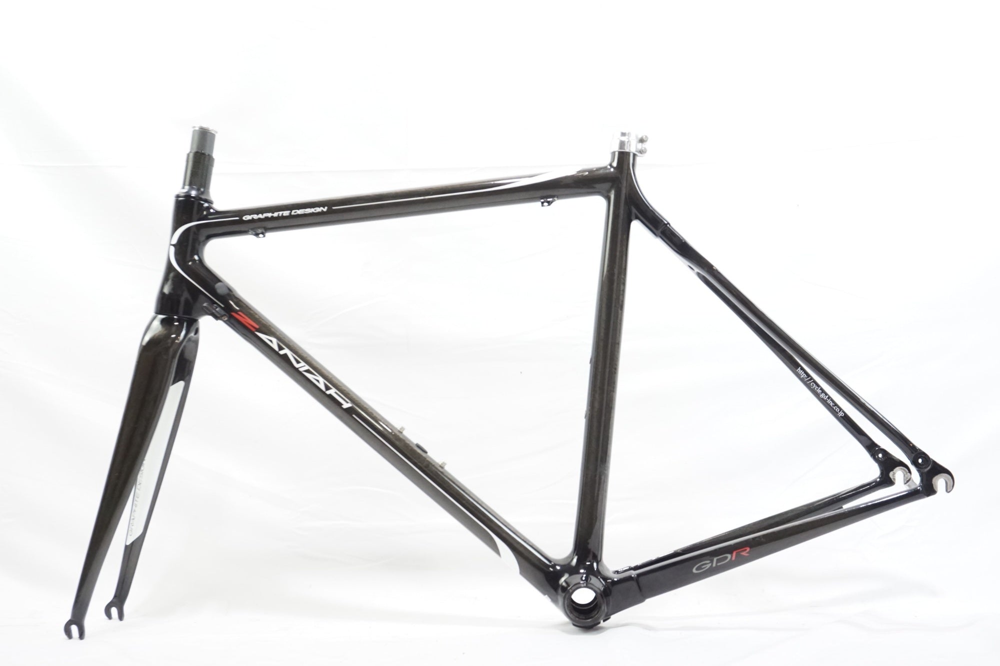 GRAPHITE DESIGN 「グラファイトデザイン」 ZANIAH 2013年モデル フレームセット / 中目黒店