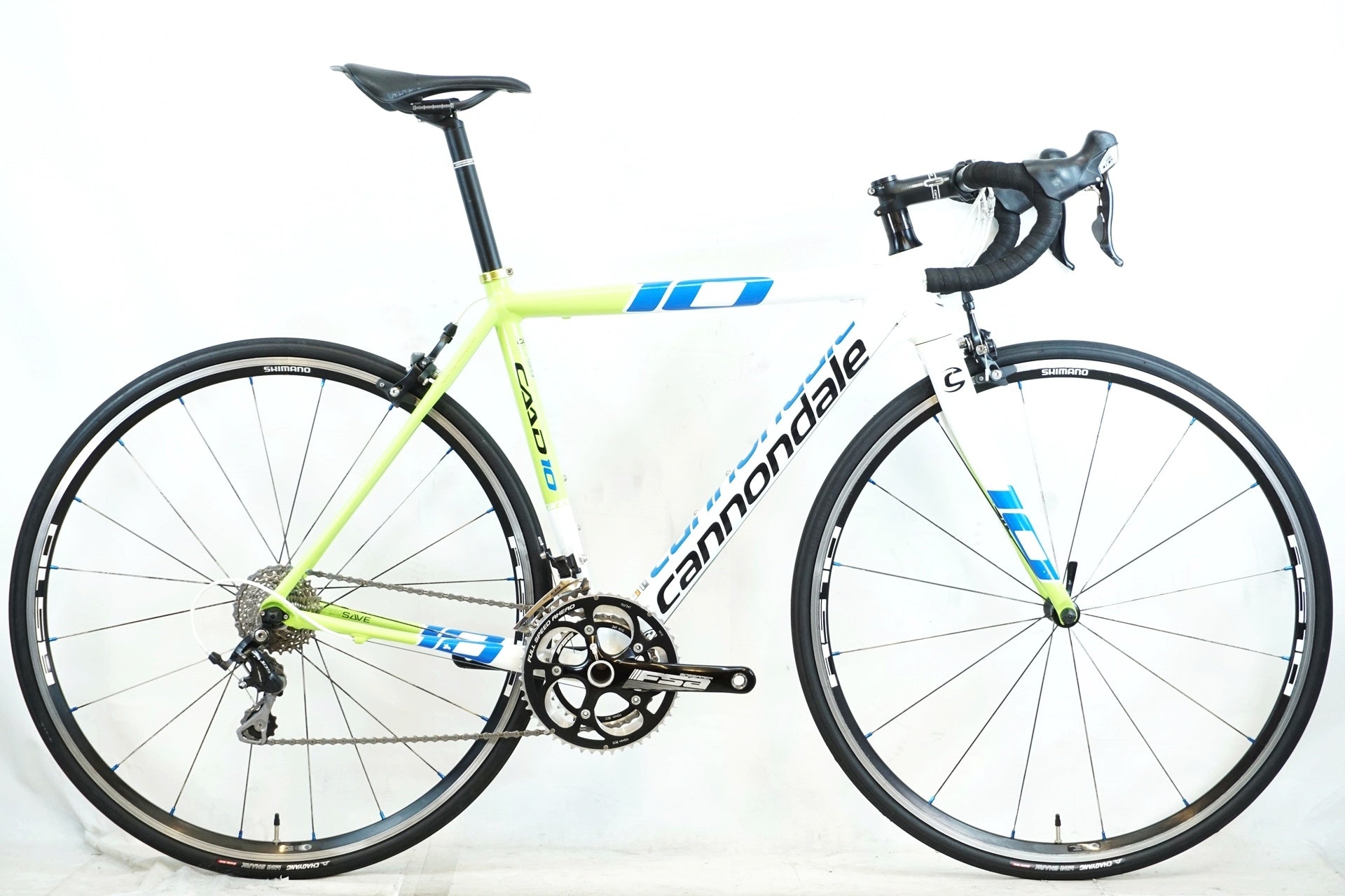 ☆(⭐︎再⭐︎値⭐︎下⭐︎げ⭐︎しました)☆☆ロードバイク欲しい方☆☆☆CANNONDALE CAAD10 2013年モデル CANNONDALE 「キャノンデール」 CAAD10 2013年モデル ロードバイク