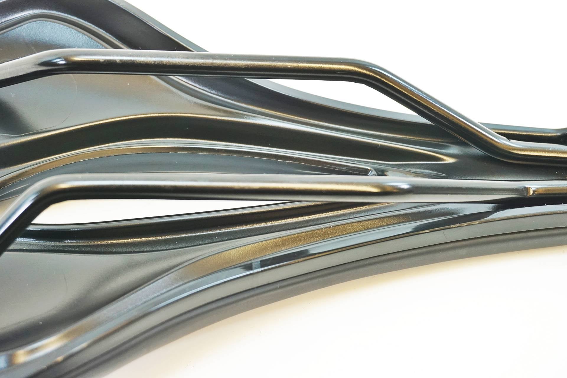 GIANT 「ジャイアント」 APPROACH サドル / 有明ガーデン店