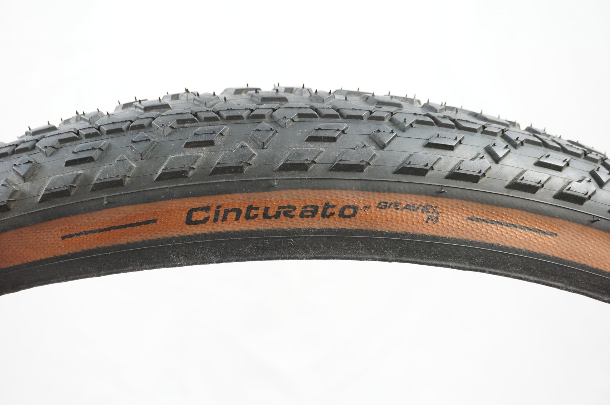 PIRELLI 「ピレリ」 CINTURATO GRAVEL M 27.5x1.8 タイヤ / 川越店