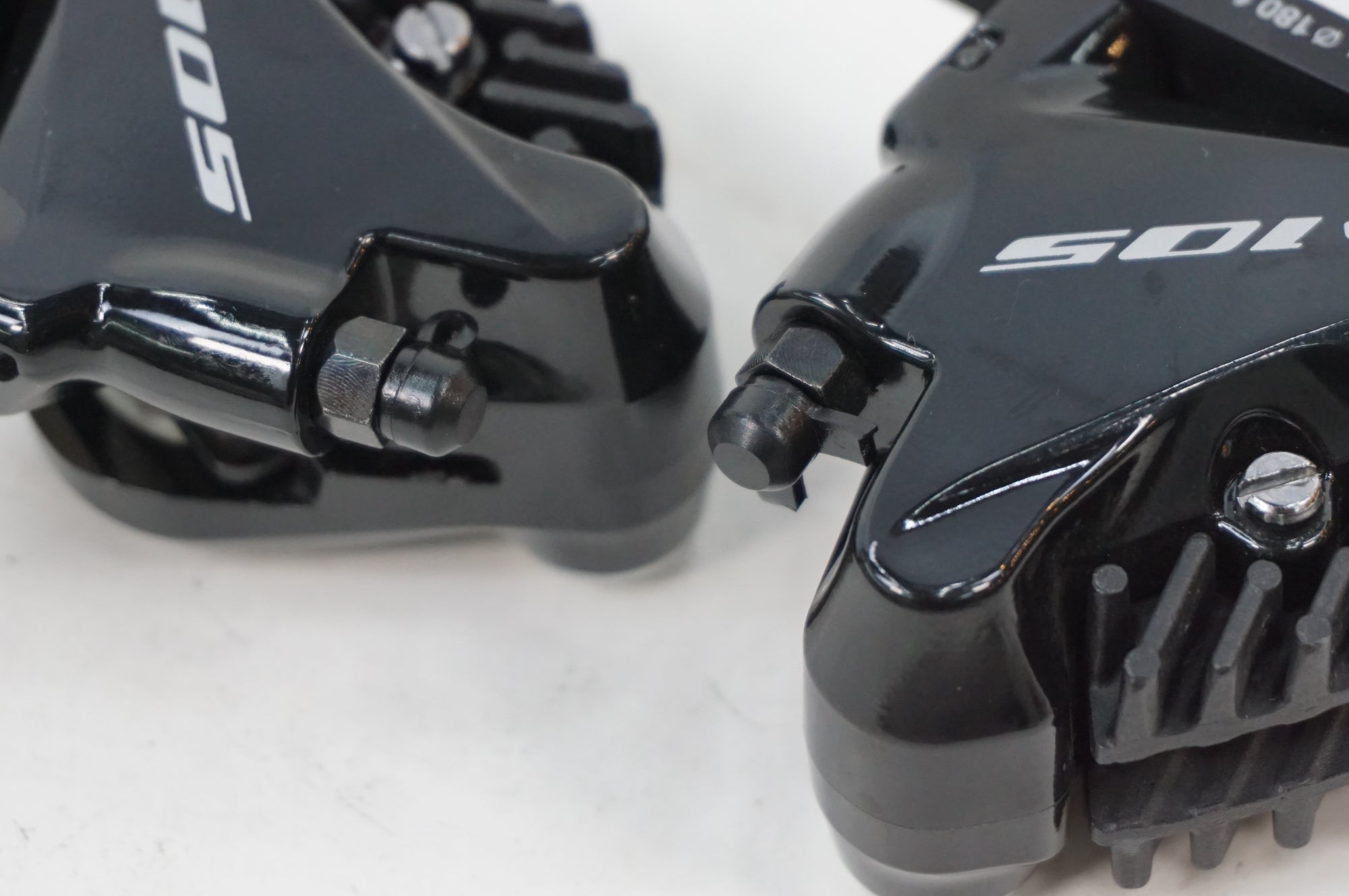 SHIMANO 「シマノ」 105 BR-R7070 ディスクブレーキキャリパーセット / 川越店