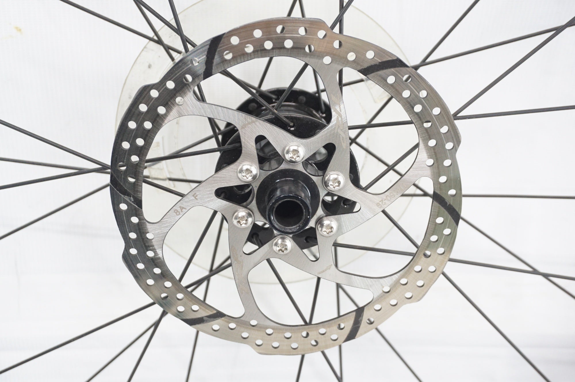 AXIS 「アクシス」 SPORT シマノ11速 ホイールセット / 阪急塚口店