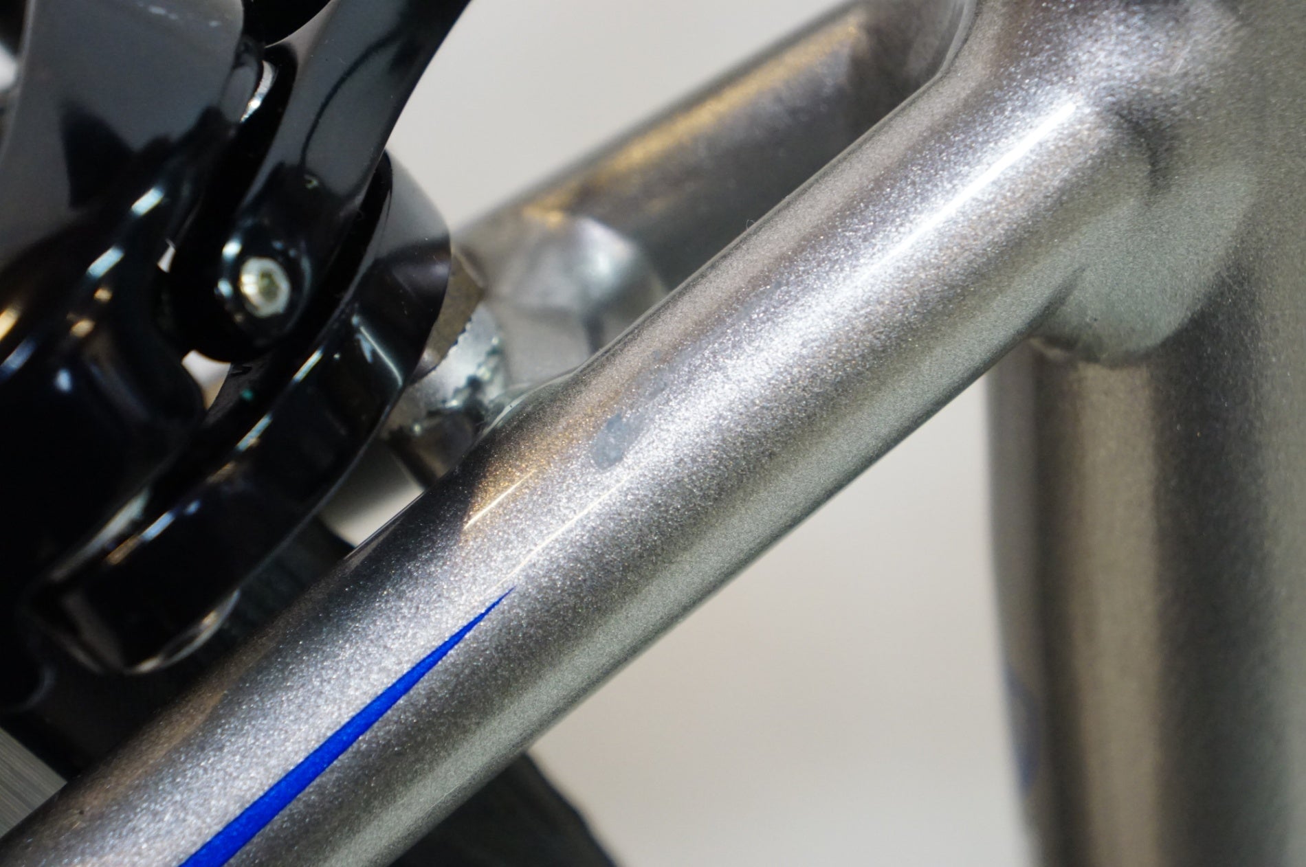 TREK 「トレック」 2.1 2011年モデル ロードバイク / 熊谷本店