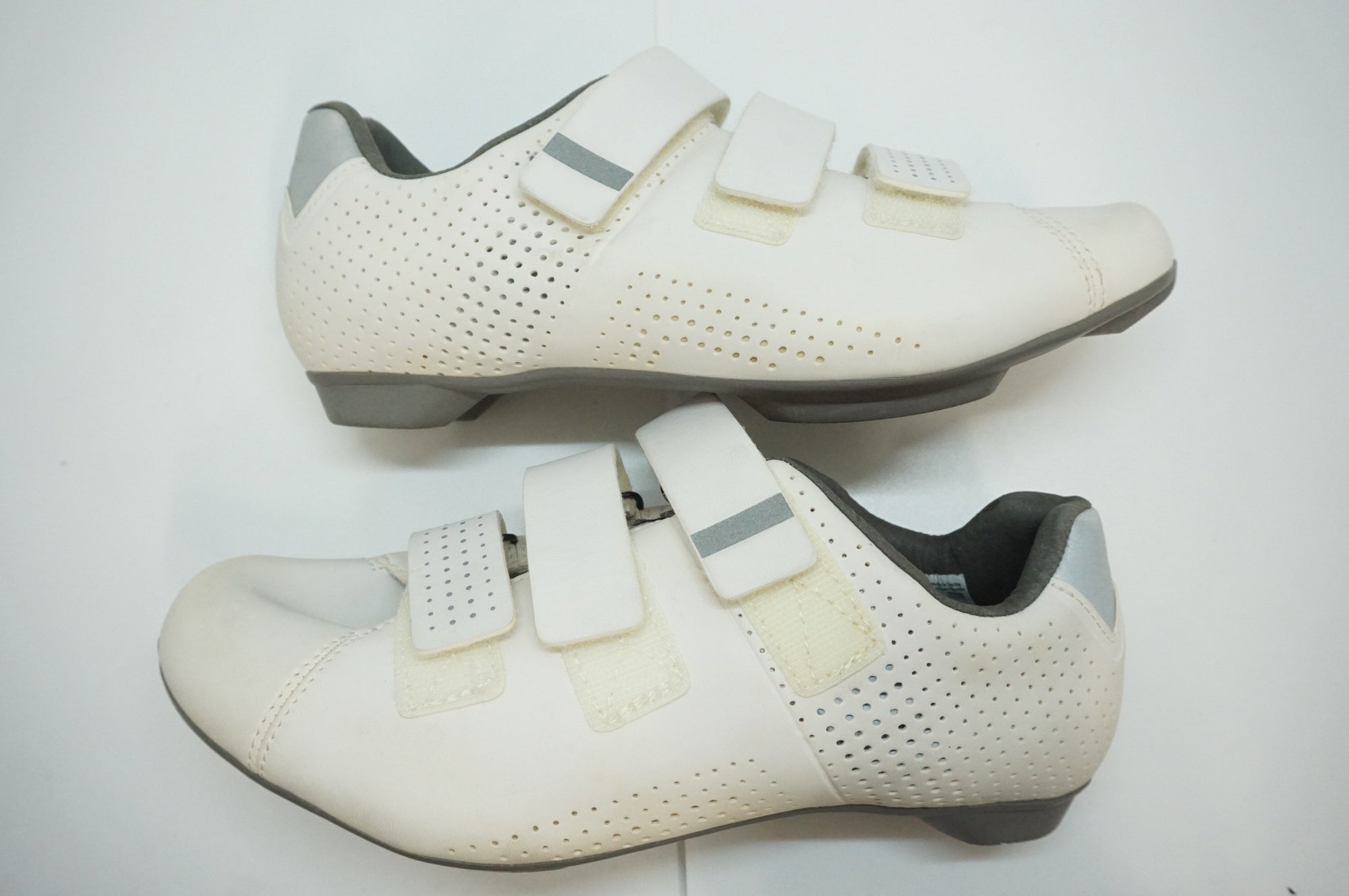 SHIMANO 「シマノ」 RT5 SH-RT500W 38(23.8cm)サイズ シューズ / 福岡店