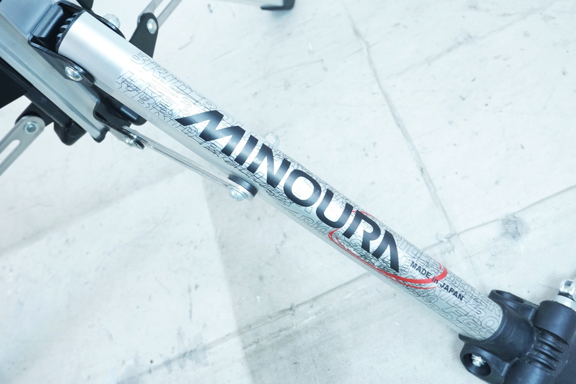 MINOURA 「ミノウラ」 LIVERIDE HYBRID ROLLER FG542 サイクルトレーナー / 有明ガーデン店