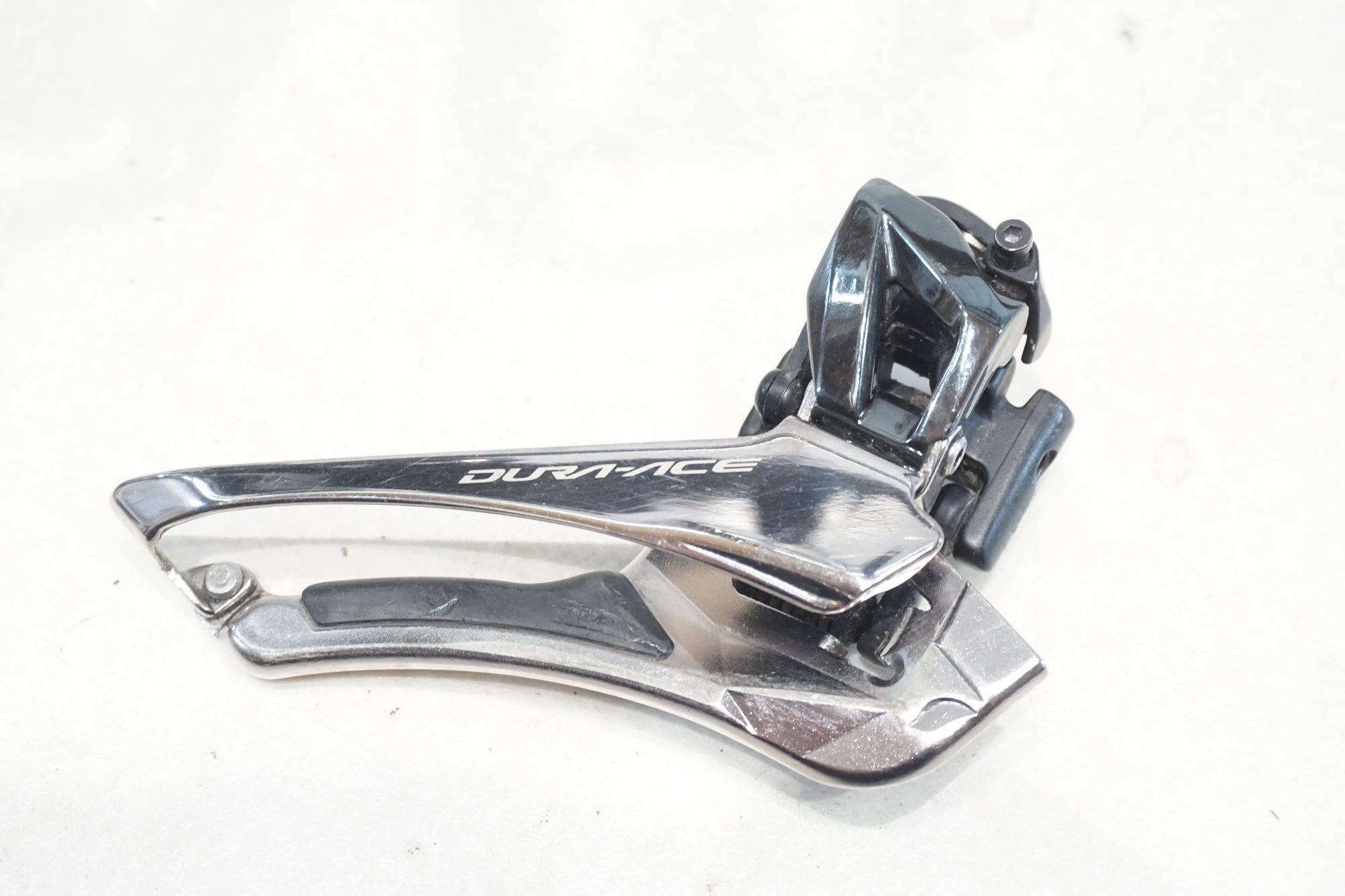 SHIMANO 「シマノ」 DURA-ACE FD-R9100 フロントディレイラー / 横浜