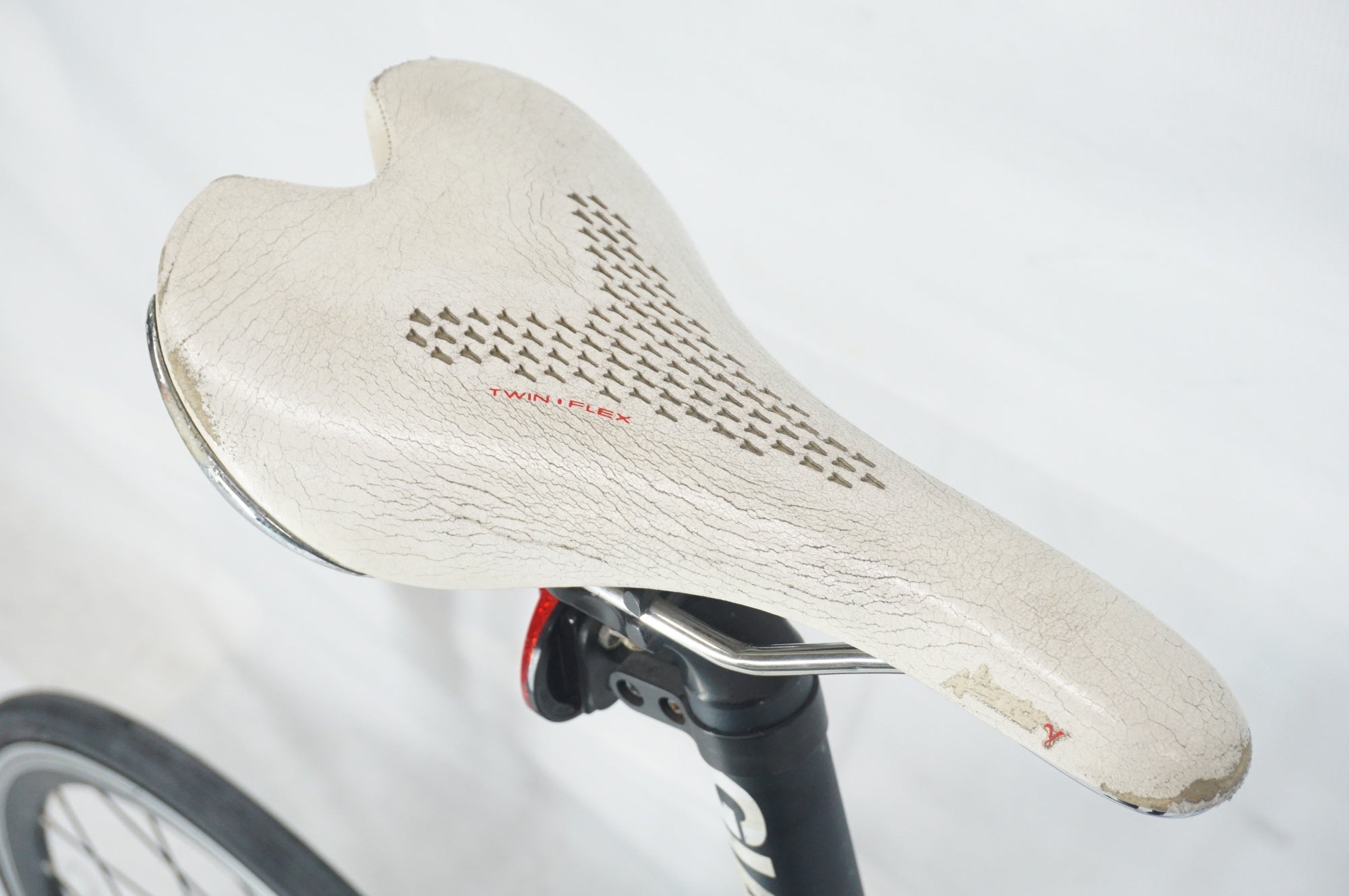 GIANT 「ジャイアント」 IDIOM2 2013年モデル 20インチ ミニベロ / 阪急塚口店