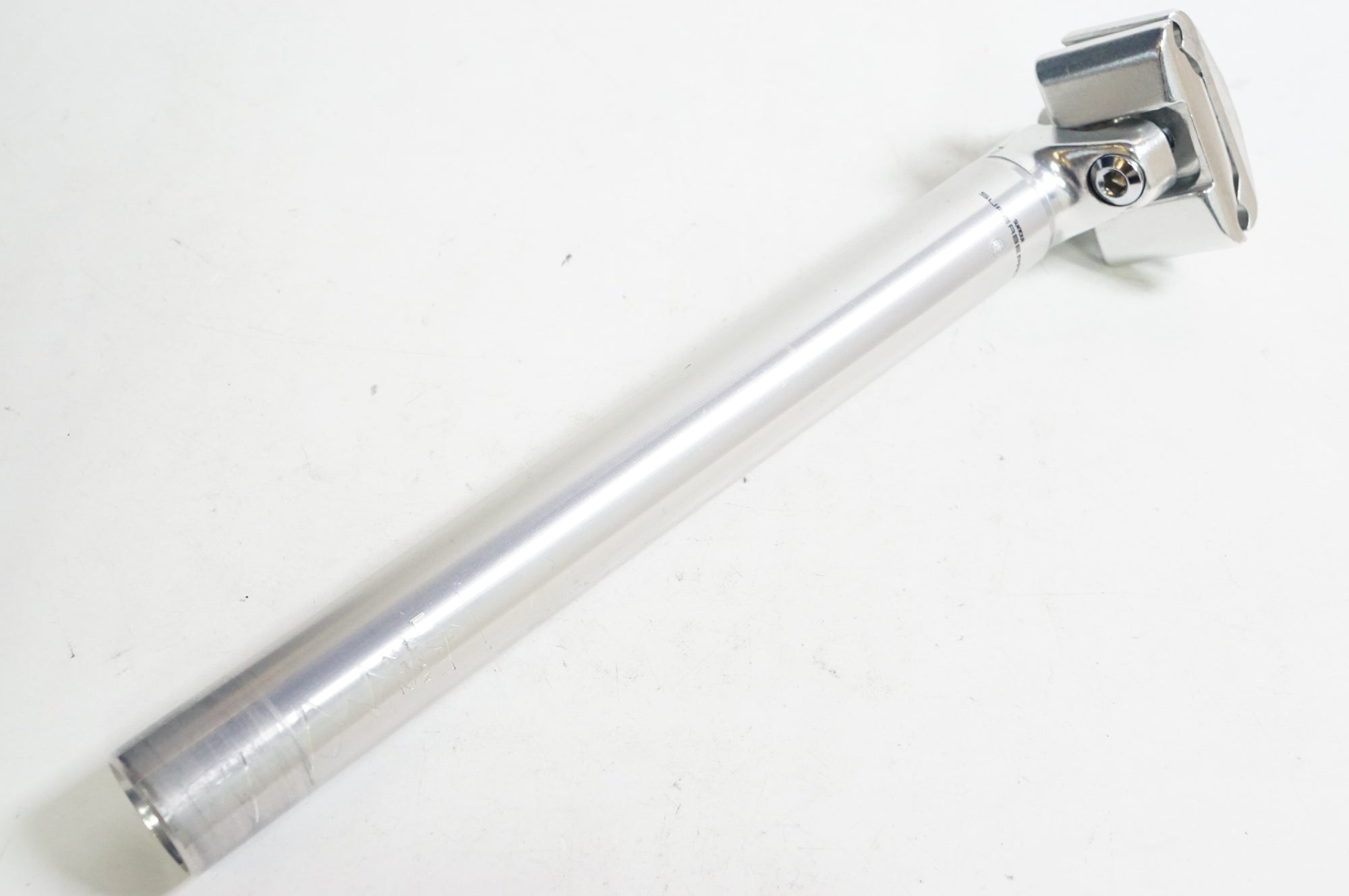 SUNTOUR 「サンツアー」 SUPERBE PRO NJS φ27.2 250mm シートポスト / 熊谷本店