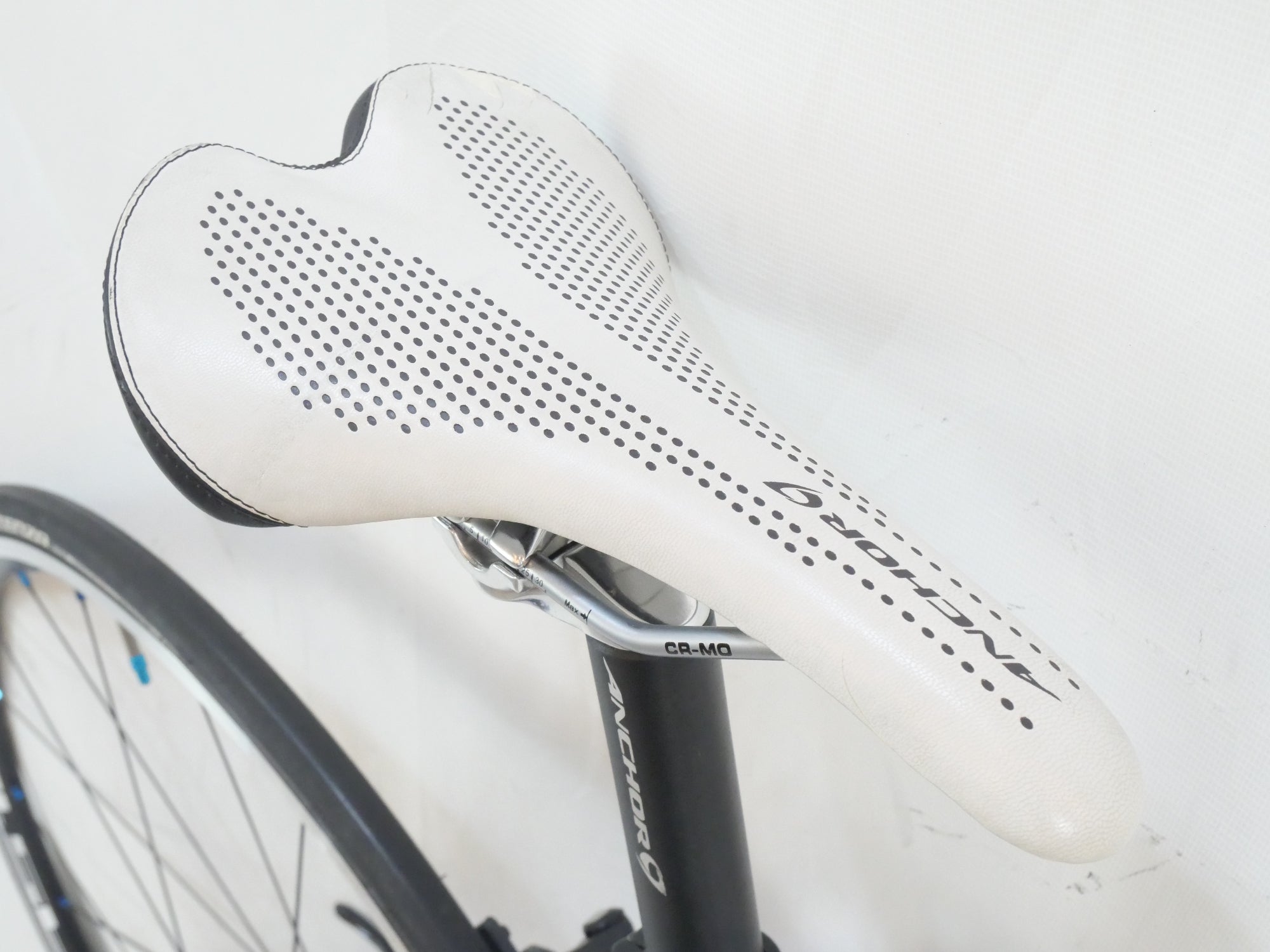 ANCHOR 「アンカー」 RA6 EQUIPE 2012年モデル ロードバイク / バイチャリ浦和ベース