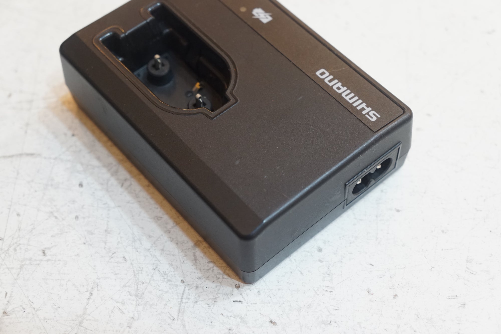 SHIMANO 「シマノ」 SM-BCR1 SM-BCC1-3 外装用充電器 / バイチャリ浦和ベース