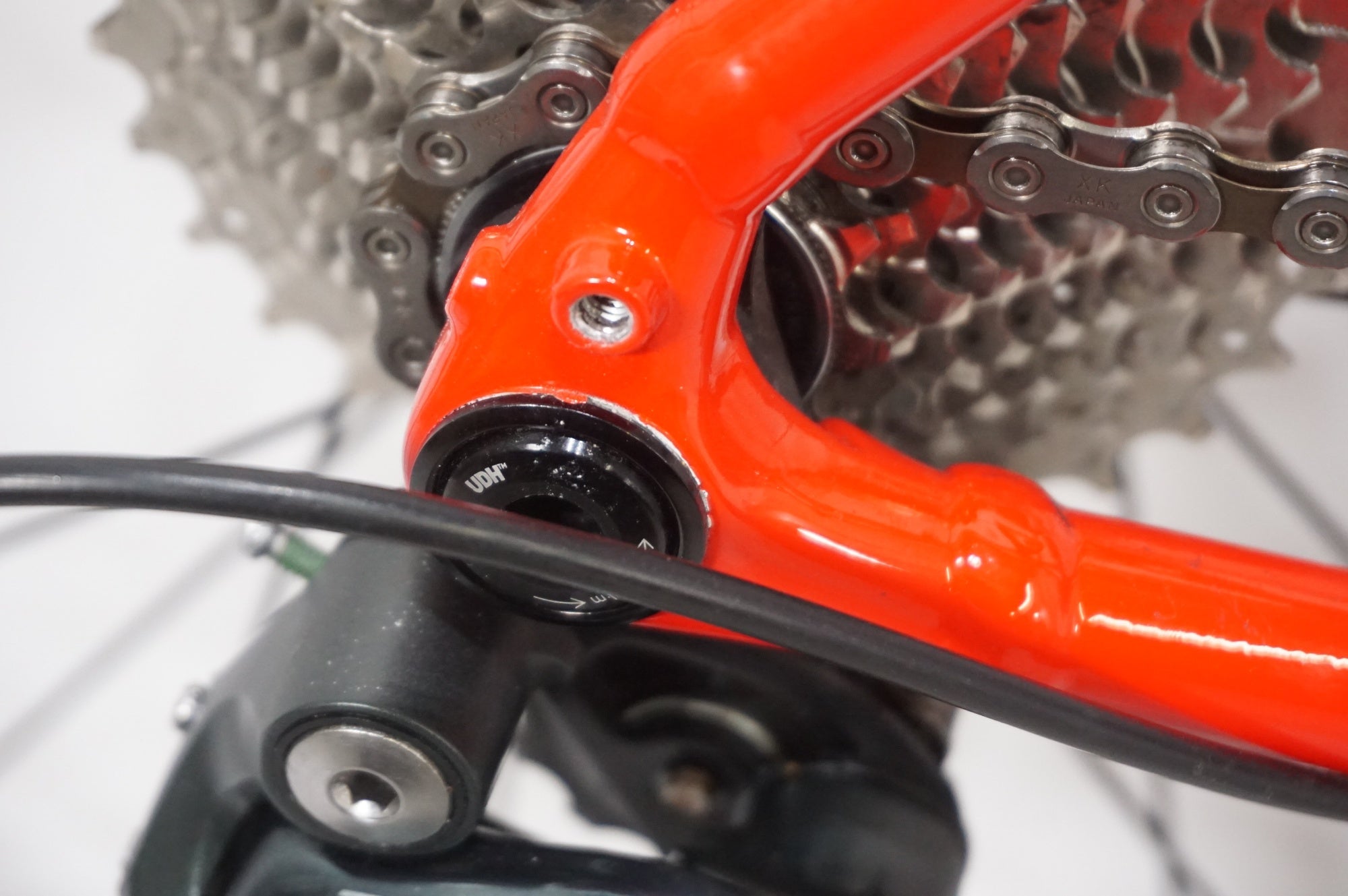 TREK 「トレック」 DOMANE AL 4 GEN 4 2025年モデル ロードバイク / AKIBA店