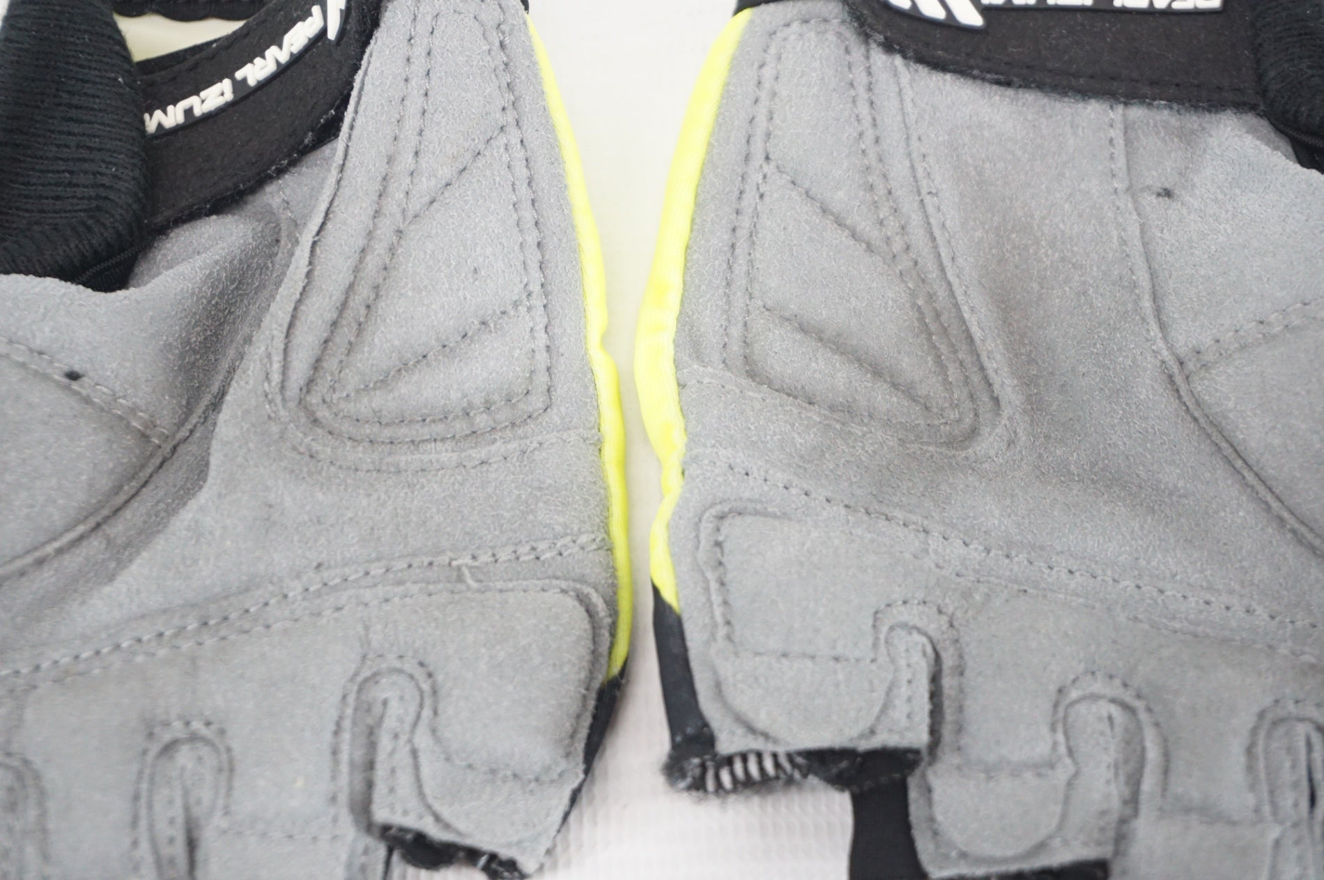 PEARL IZUMI 「パールイズミ」 ハーフフィンガー Mサイズ グローブ / 阪急塚口店