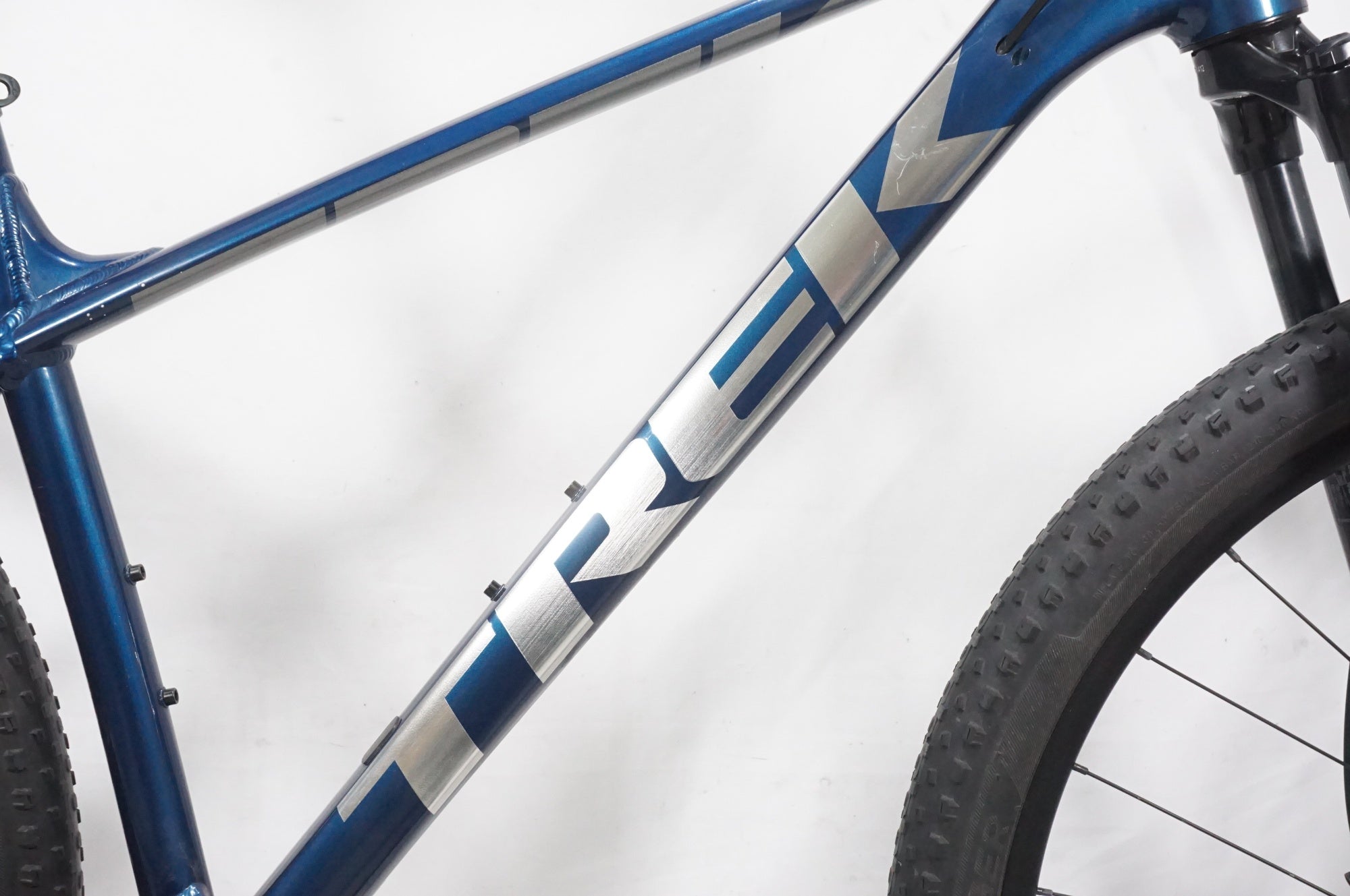 TREK 「トレック」 X-CALIBER7 2021年モデル マウンテンバイク / AKIBA店