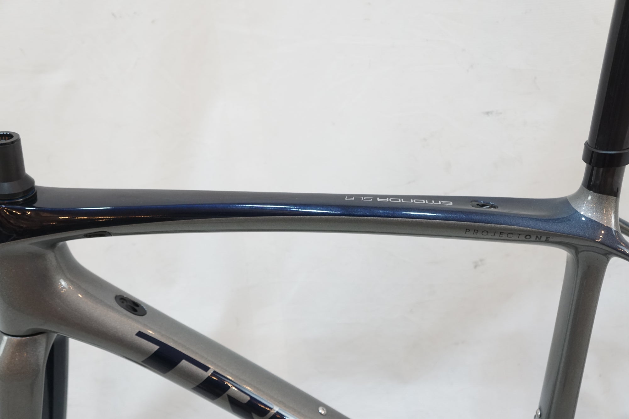 TREK 「トレック」 EMONDA SLR H2 2018年モデル フレームセット / バイチャリ浦和ベース