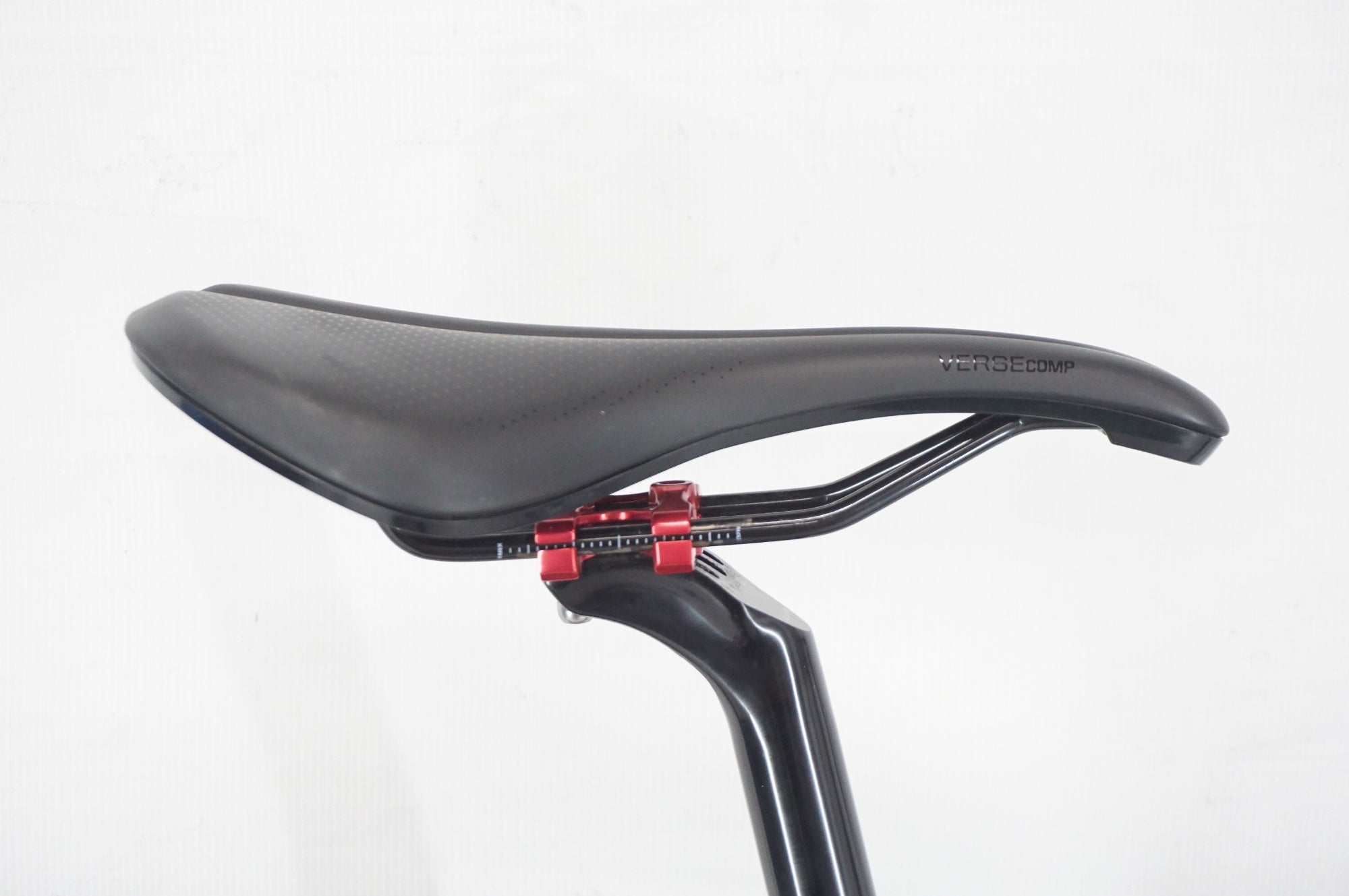 TREK 「トレック」 DOMANE AL 2 RIM 2021-2024年モデル ロードバイク / 阪急塚口店