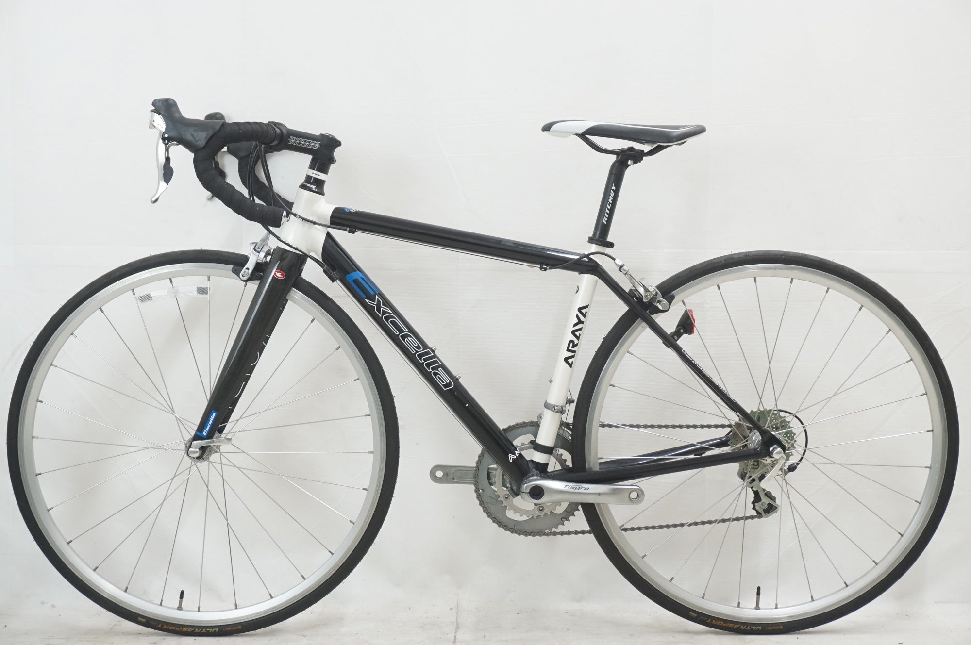 ARAYA 「アラヤ」 EXCELLA RACE 2015年モデル ロードバイク / 福岡アイランドシティ店