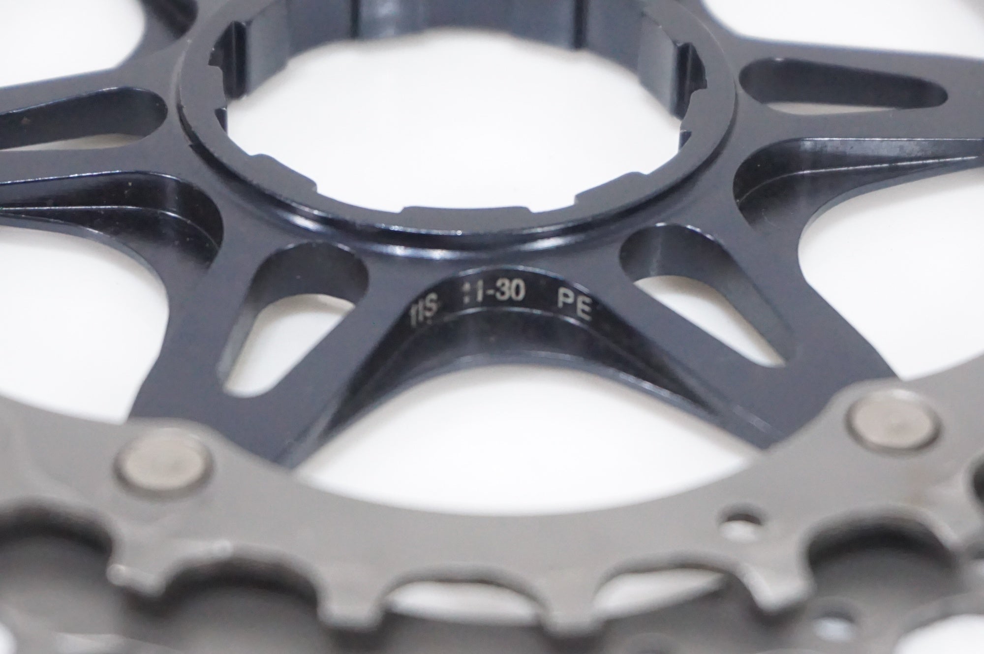 SHIMANO 「シマノ」 DURA-ACE CS-R9100 11-30T スプロケット / AKIBA店