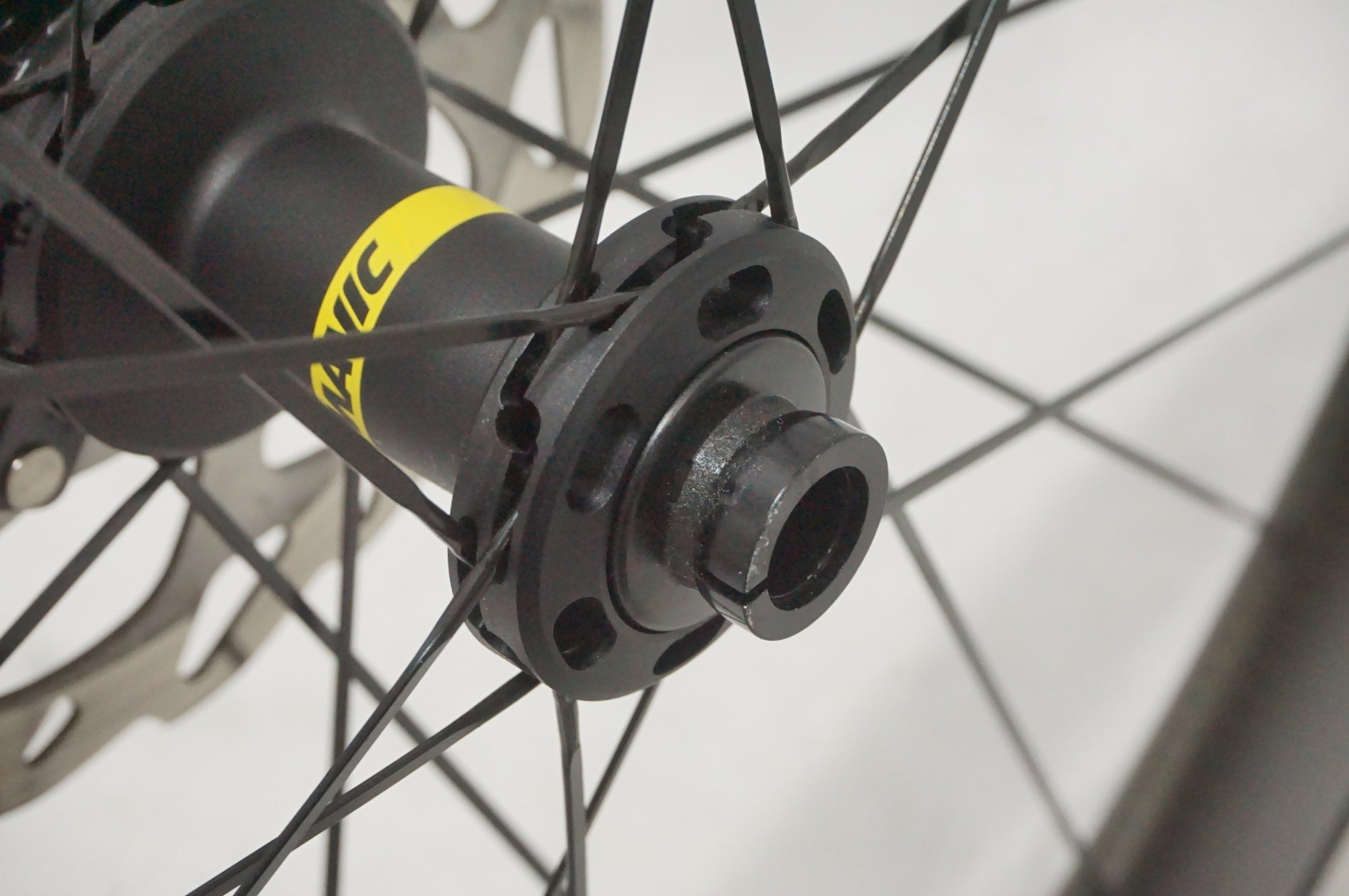 MAVIC 「マヴィック」 COSMIC SL 65 DISC シマノ11速 ホイールセット / AKIBA店